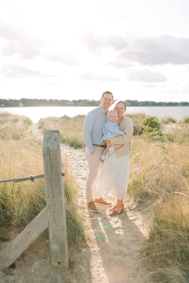 Kelly Dillon Wedding Photographer KellyDillonPhotographyDuxburyBeachFamilyPhotographyCapeCodWeddinghotographerCapeCodWeddingPhotography2