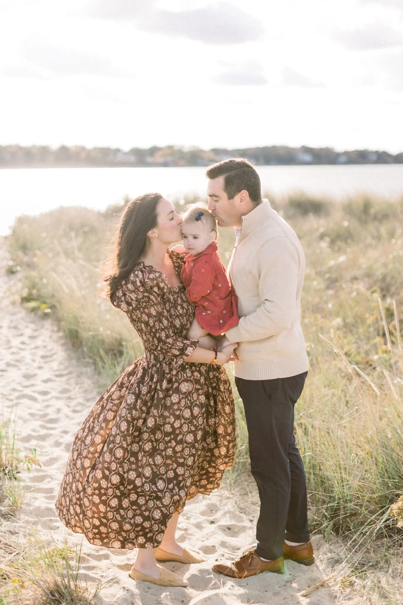 The Lally Family Duxbury Beach Family Session 20 Kelly Dillon Wedding Photographer KellyDillonPhotographyDuxburyBeachFamilyPhotographyCapeCodWeddinghotographerCapeCodWeddingPhotography20 2 scaled