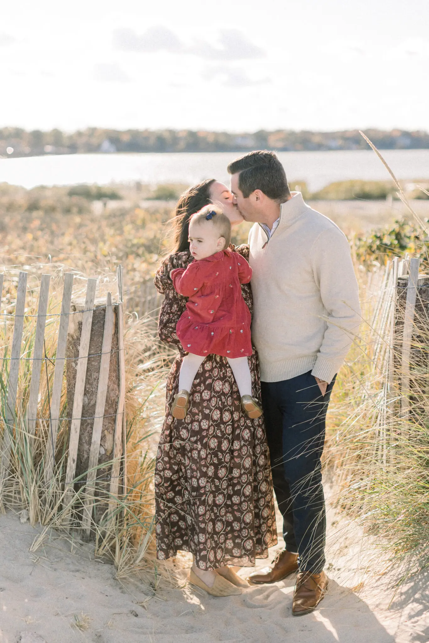 The Lally Family Duxbury Beach Family Session 23 Kelly Dillon Wedding Photographer KellyDillonPhotographyDuxburyBeachFamilyPhotographyCapeCodWeddinghotographerCapeCodWeddingPhotography23 2 scaled