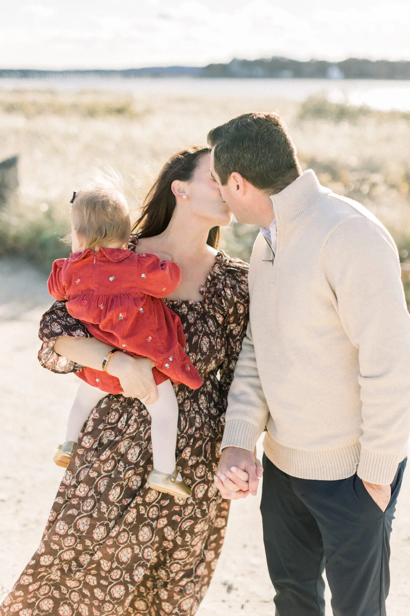 The Lally Family Duxbury Beach Family Session 4 Kelly Dillon Wedding Photographer KellyDillonPhotographyDuxburyBeachFamilyPhotographyCapeCodWeddinghotographerCapeCodWeddingPhotography4 2 scaled
