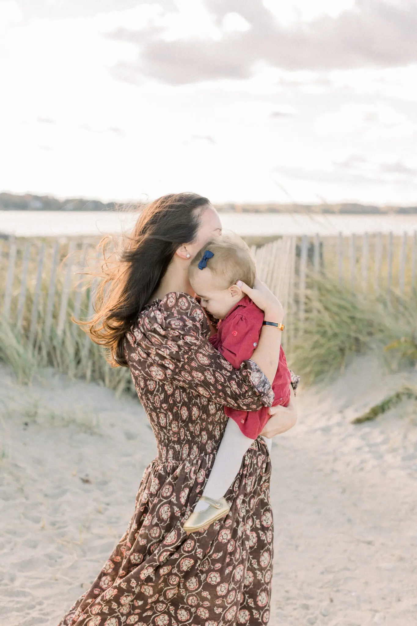 The Lally Family Duxbury Beach Family Session 6 Kelly Dillon Wedding Photographer KellyDillonPhotographyDuxburyBeachFamilyPhotographyCapeCodWeddinghotographerCapeCodWeddingPhotography6 2 scaled