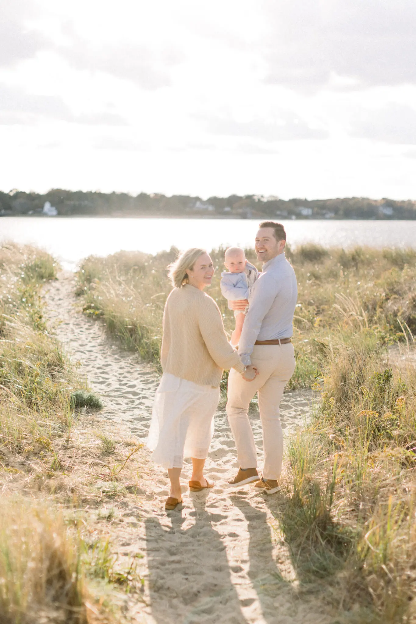 Kelly Dillon Wedding Photographer KellyDillonPhotographyDuxburyBeachFamilyPhotographyCapeCodWeddinghotographerCapeCodWeddingPhotography8 scaled