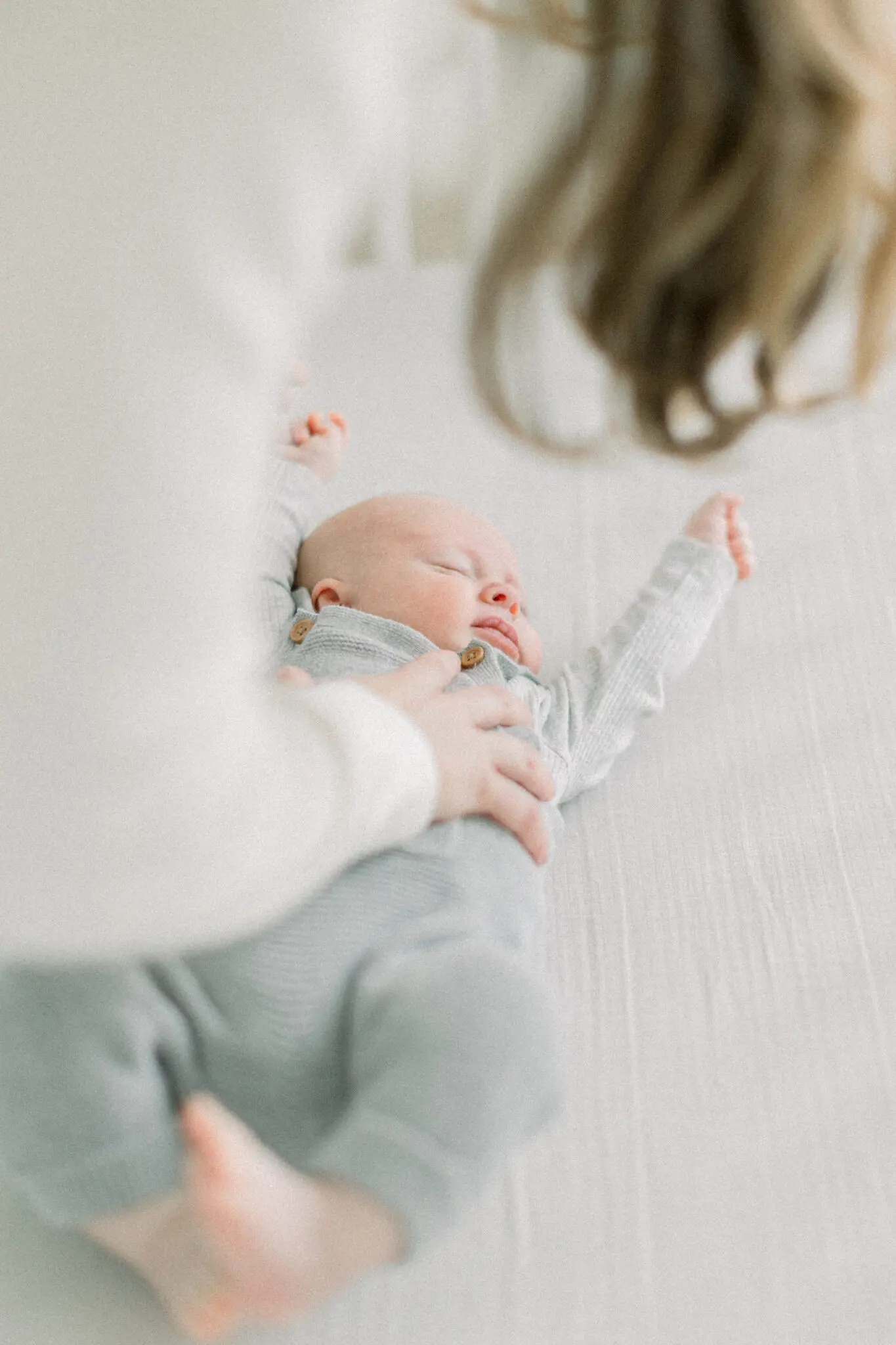 The Bosse Family | Cape Cod Newborn Session 50 Kelly Dillon Wedding Photographer KellyDillonPhotographyCapeCodFamilyNewbornPhotographyCapeCodWeddingPhotographerCapeCodWeddingPhotography53 scaled