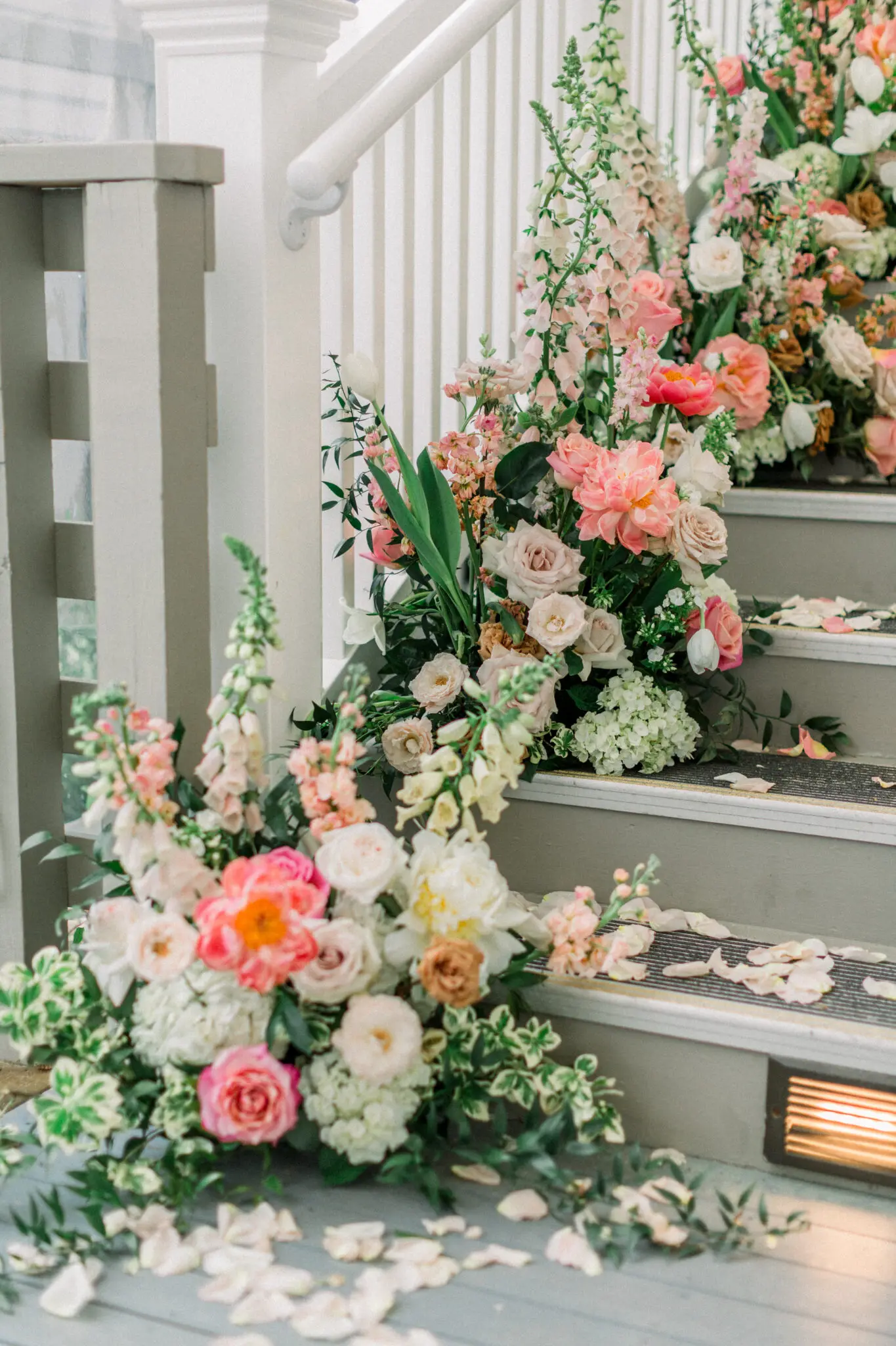 Kelly Dillon Wedding Photographer KellyDillonPhotographyPopponessetInnWeddingPhotographyCapeCodWeddingPhotographerCapeCodWeddingPhotography19 scaled