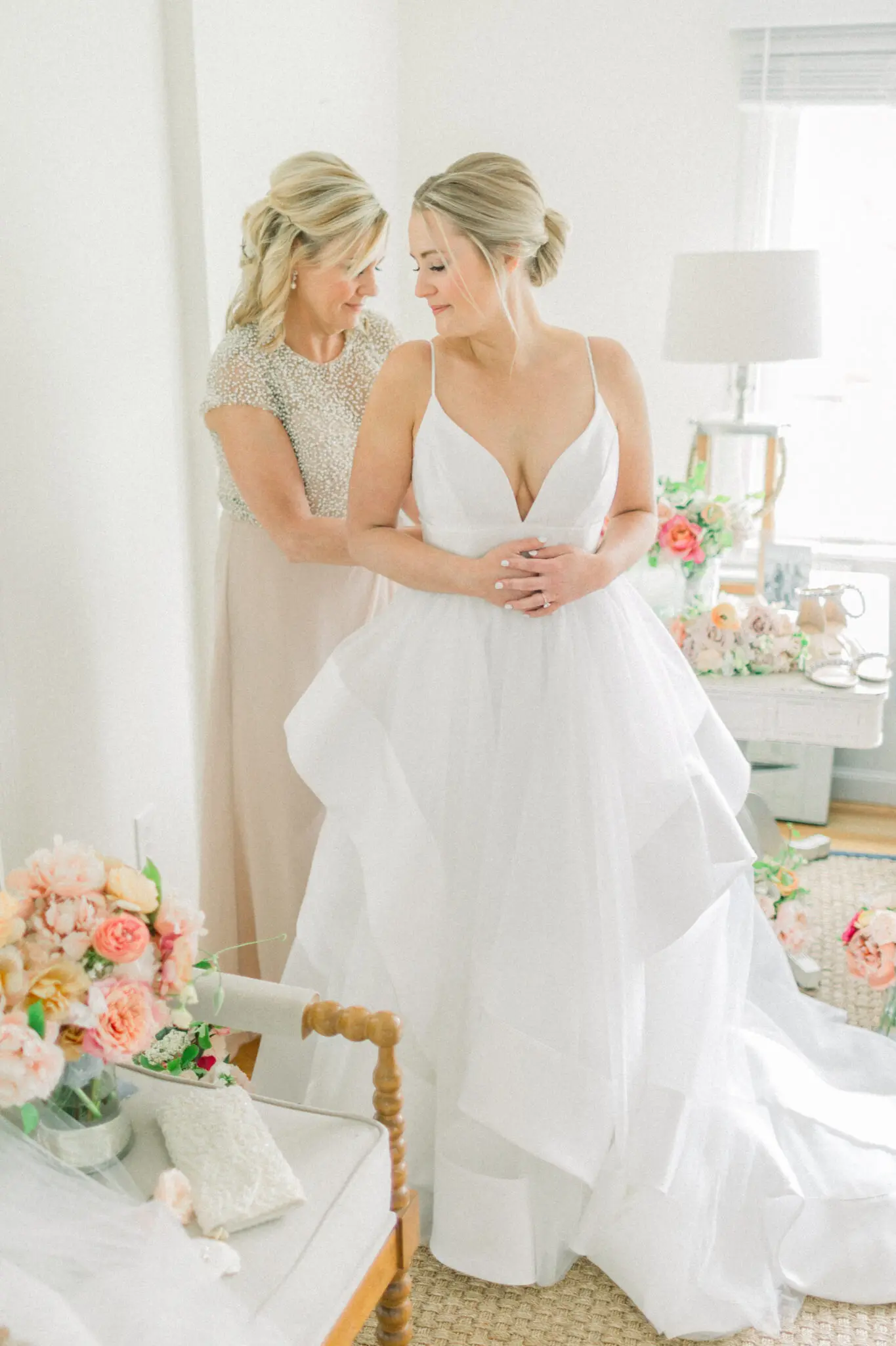 Kelly Dillon Wedding Photographer KellyDillonPhotographyPopponessetInnWeddingPhotographyCapeCodWeddingPhotographerCapeCodWeddingPhotography9 scaled