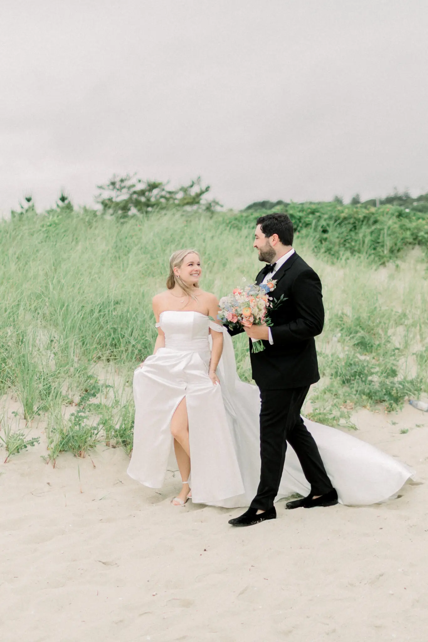 Kelly Dillon Wedding Photographer KellyDillonPhotographyWychmereTheDuneWeddingPhotographyCapeCodWeddingPhotographerCapeCodWeddingPhotography23 scaled