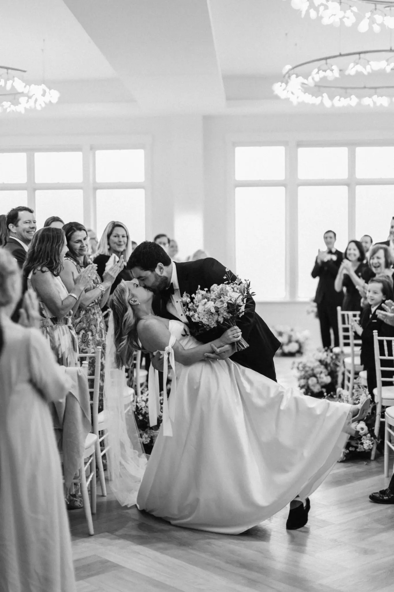 Kelly Dillon Wedding Photographer KellyDillonPhotographyWychmereTheDuneWeddingPhotographyCapeCodWeddingPhotographerCapeCodWeddingPhotography75 scaled