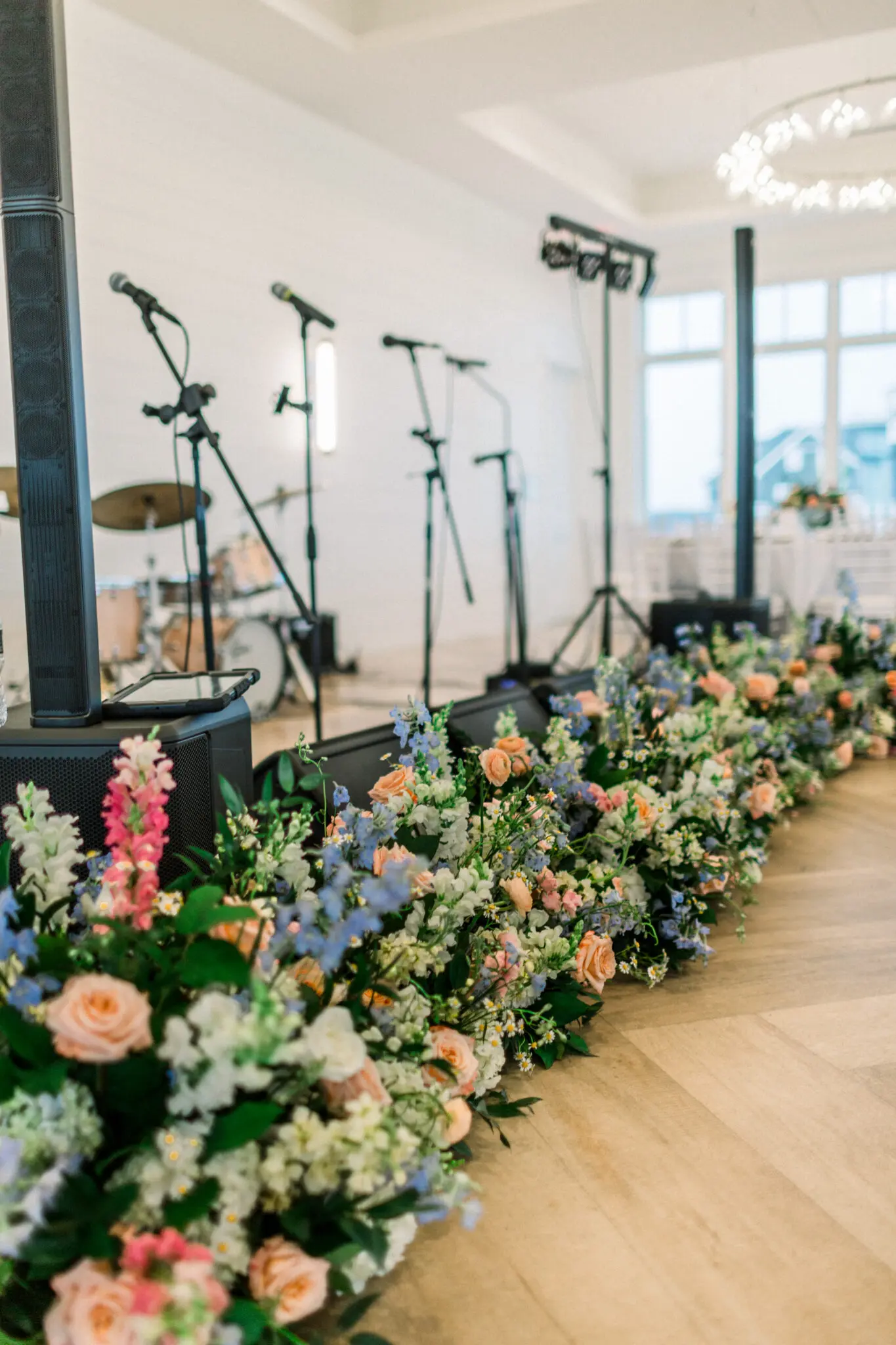 Kelly Dillon Wedding Photographer KellyDillonPhotographyWychmereTheDuneWeddingPhotographyCapeCodWeddingPhotographerCapeCodWeddingPhotography88 scaled