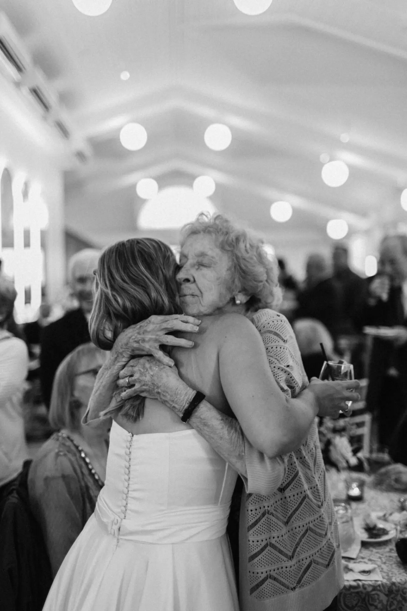 Kelly Dillon Wedding Photographer KellyDillonPhotographyWychmereTheDuneWeddingPhotographyCapeCodWeddingPhotographerCapeCodWeddingPhotography89 scaled