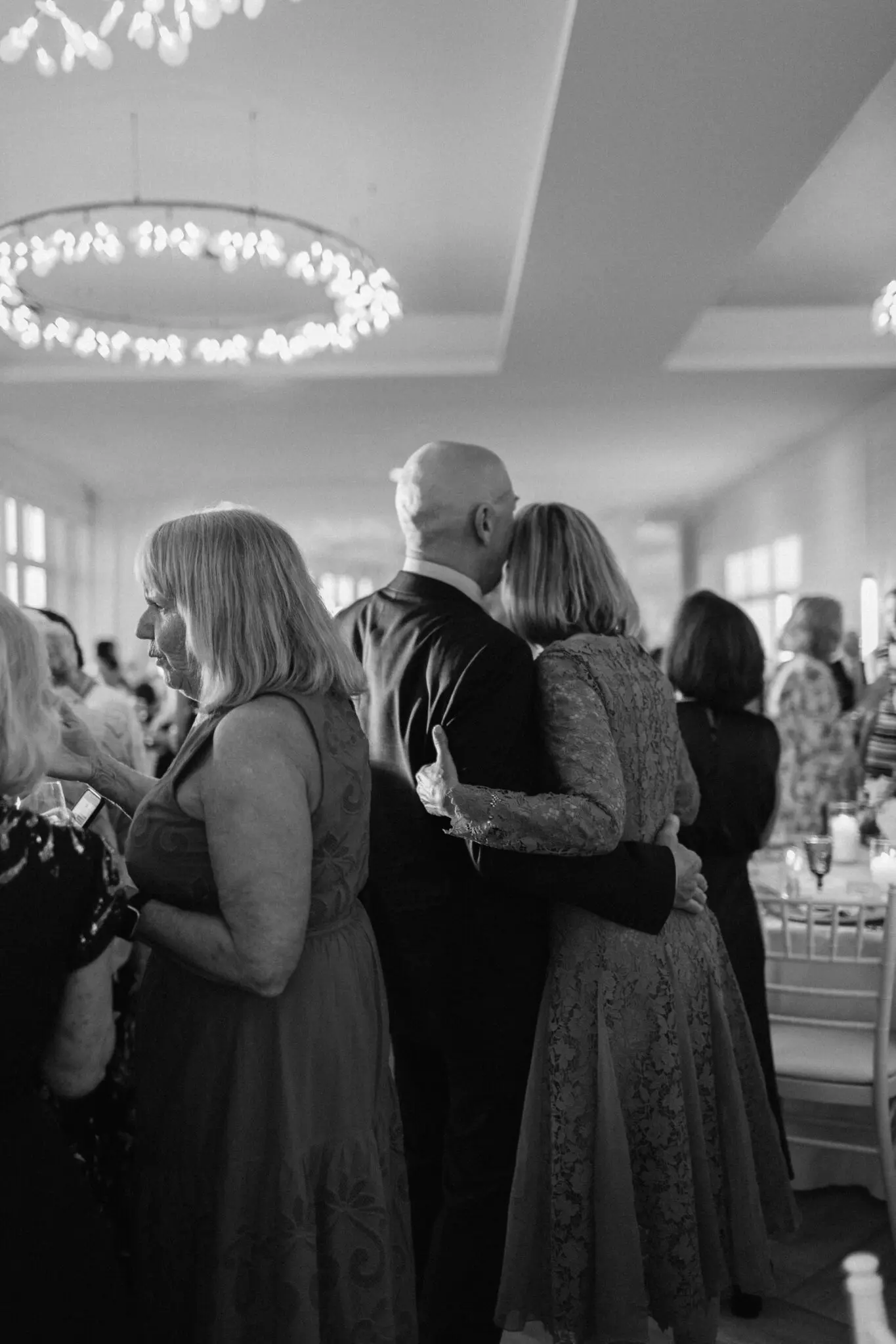 Kelly Dillon Wedding Photographer KellyDillonPhotographyWychmereTheDuneWeddingPhotographyCapeCodWeddingPhotographerCapeCodWeddingPhotography97 scaled