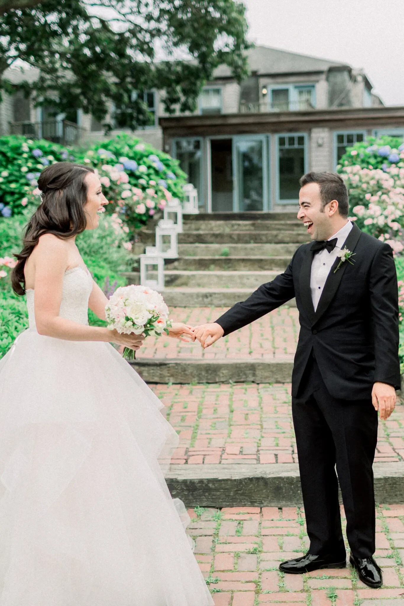 Audrey & Cristiano Beach Plum Inn Martha's Vineyard Wedding 27 Kelly Dillon Wedding Photographer KellyDillonPhotographyMarthasVineardBeachPlumInnWeddingPhotographyCapeCodWeddingPhotographerCapeCodWeddingPhotography28 scaled