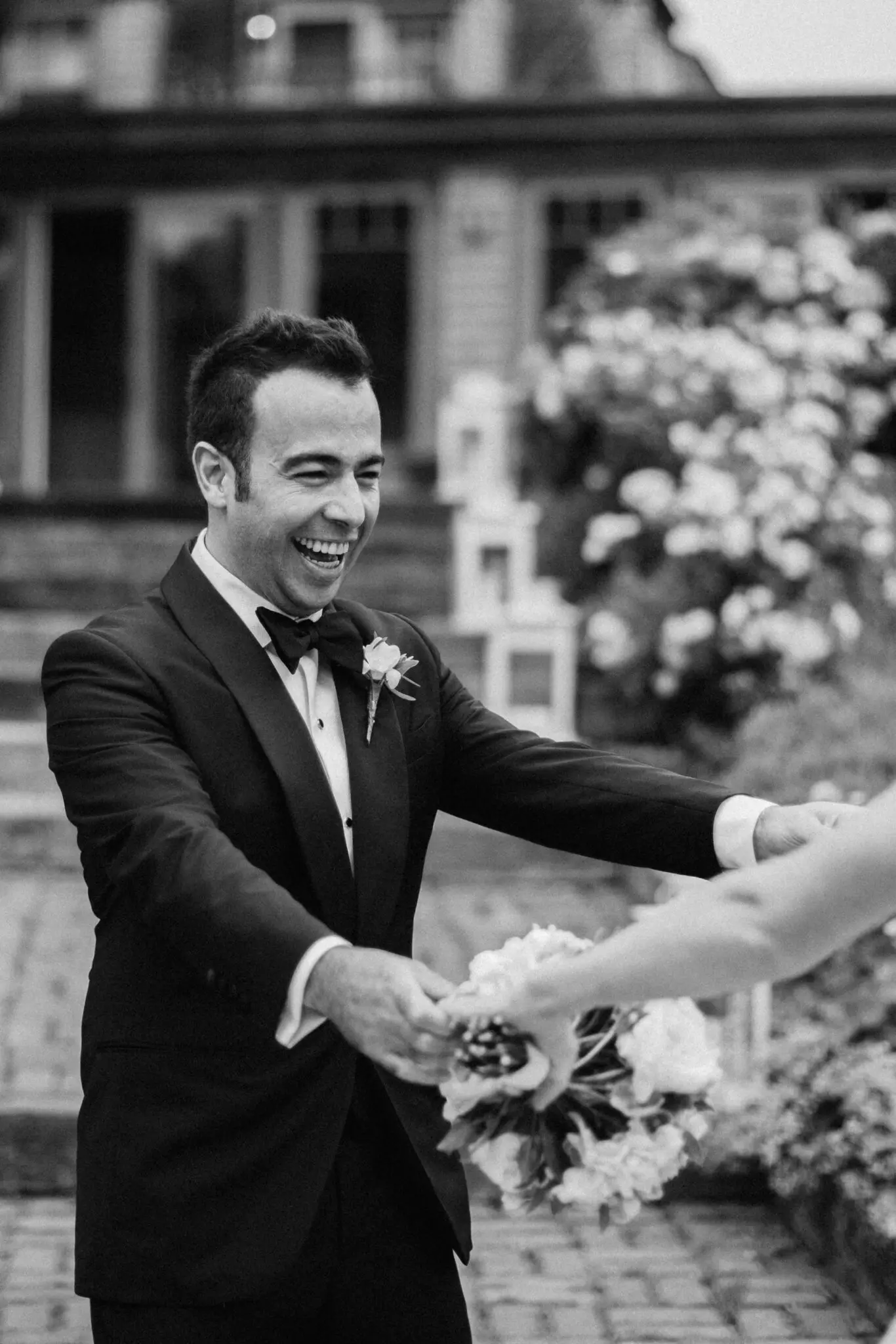 Audrey & Cristiano Beach Plum Inn Martha's Vineyard Wedding 28 Kelly Dillon Wedding Photographer KellyDillonPhotographyMarthasVineardBeachPlumInnWeddingPhotographyCapeCodWeddingPhotographerCapeCodWeddingPhotography29 scaled