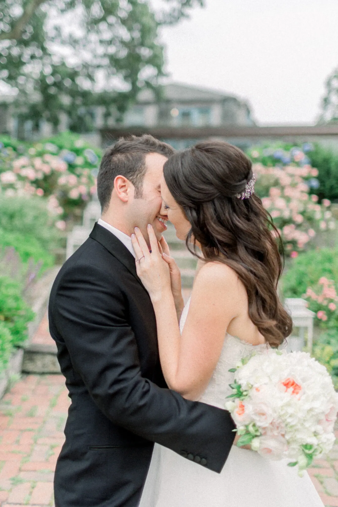 Audrey & Cristiano Beach Plum Inn Martha's Vineyard Wedding 31 Kelly Dillon Wedding Photographer KellyDillonPhotographyMarthasVineardBeachPlumInnWeddingPhotographyCapeCodWeddingPhotographerCapeCodWeddingPhotography32 scaled