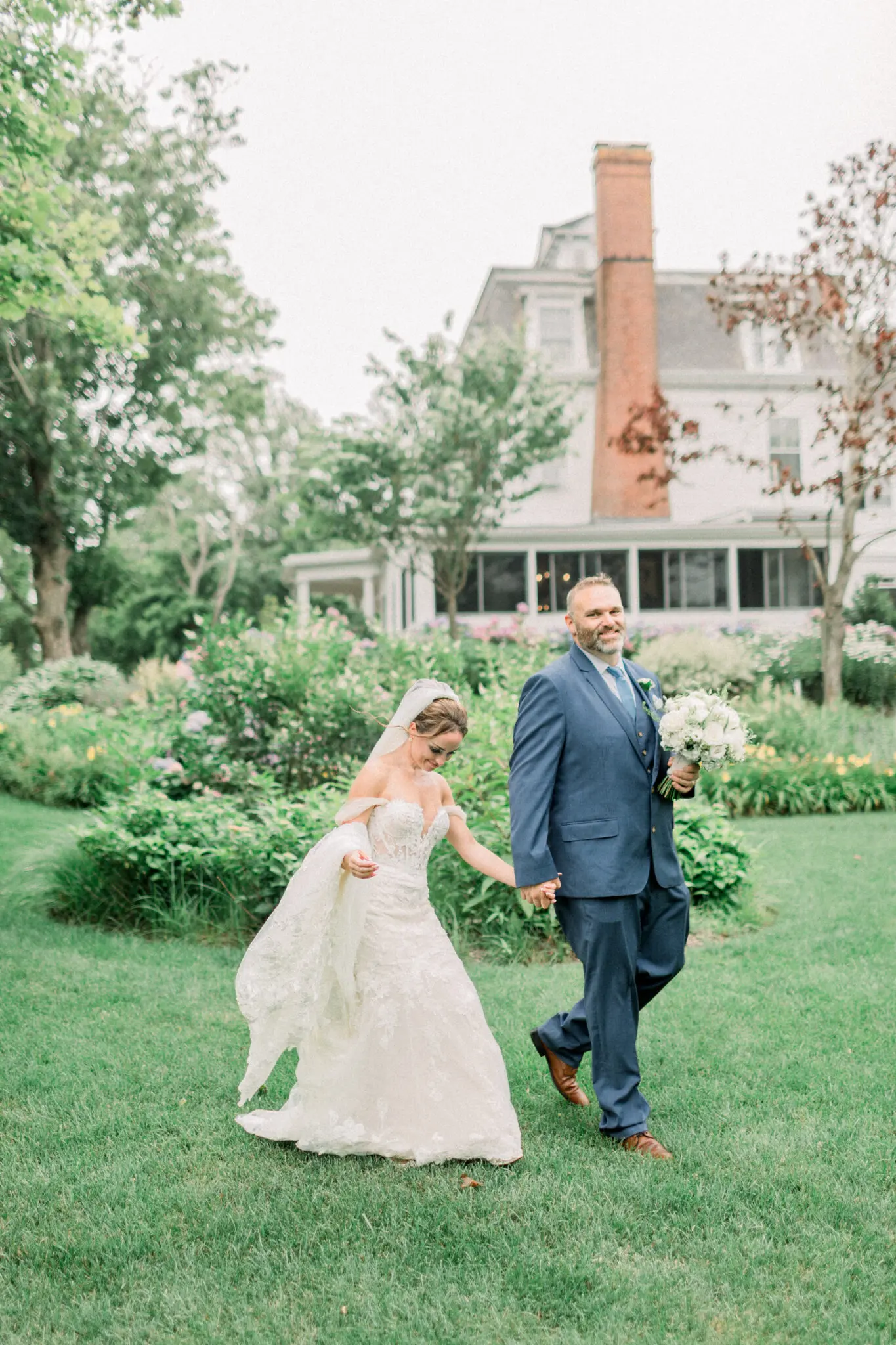 Kelly Dillon Wedding Photographer KellyDillonPhotographyTheSeaViewDennisMAWeddingPhotographyCapeCodWeddingPhotographerCapeCodWeddingPhotography2 scaled