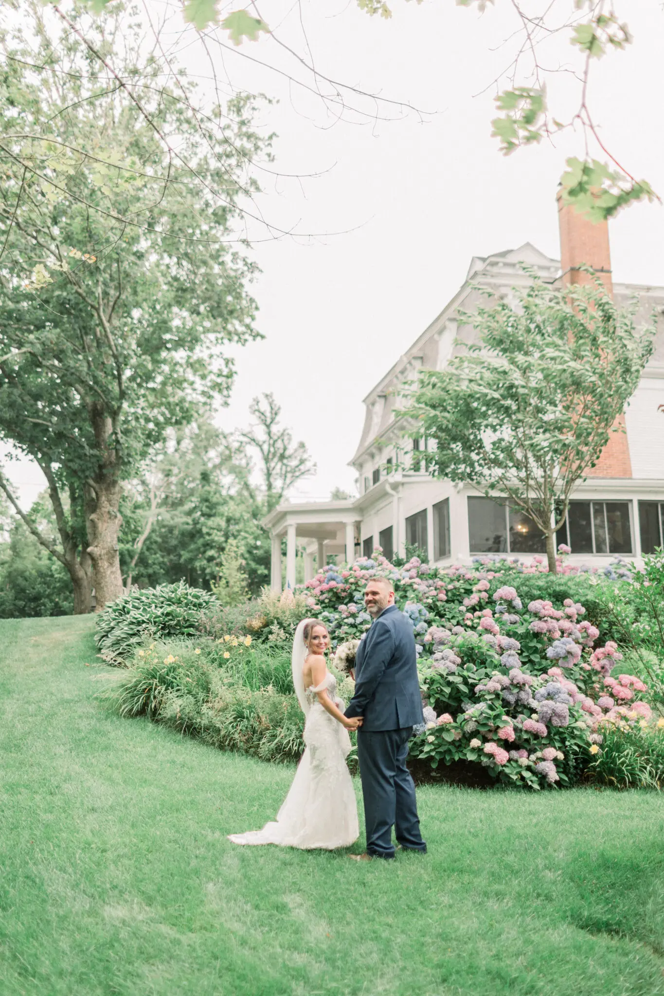 Kelly Dillon Wedding Photographer KellyDillonPhotographyTheSeaViewDennisMAWeddingPhotographyCapeCodWeddingPhotographerCapeCodWeddingPhotography32 scaled