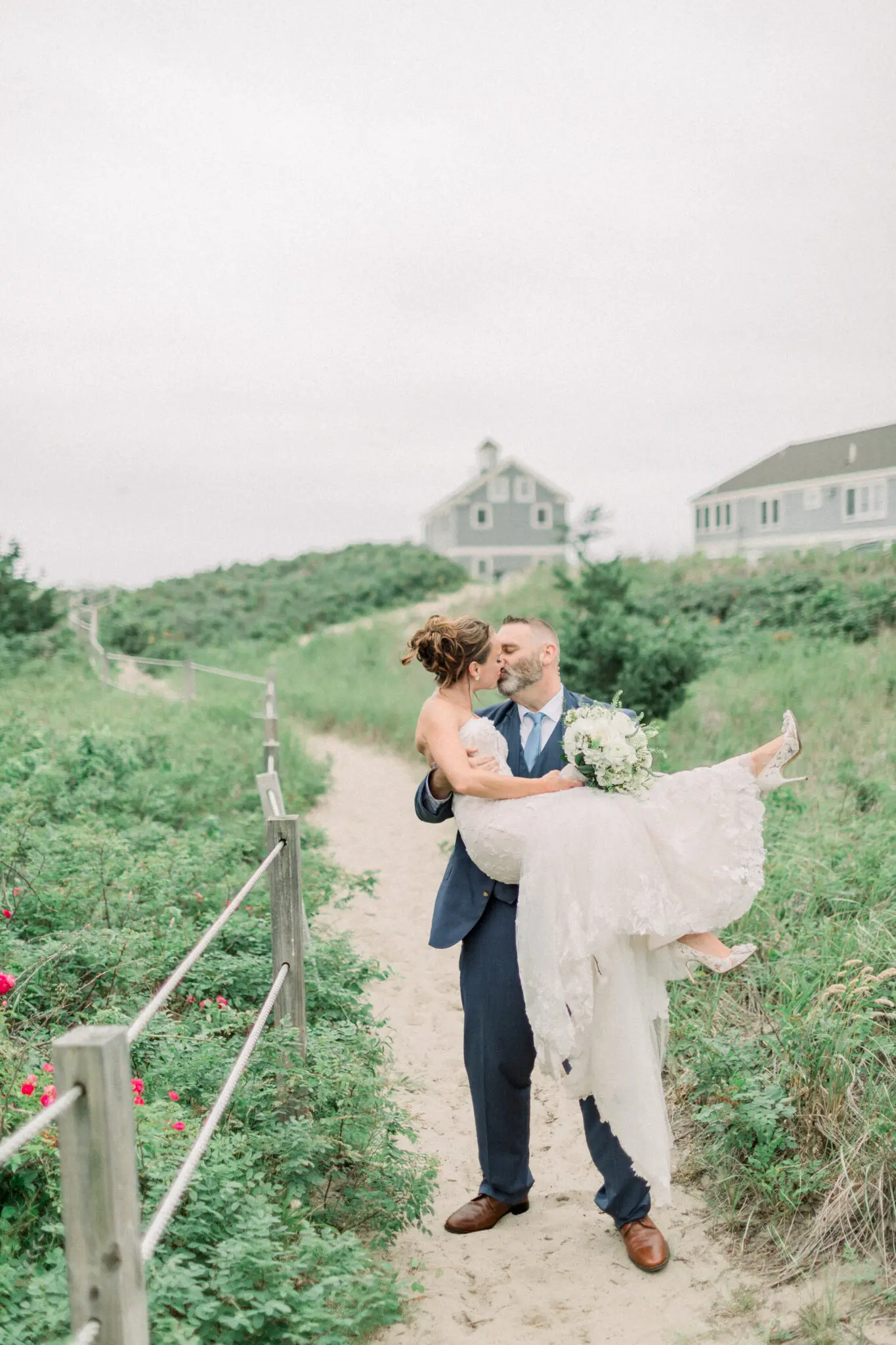 Kelly Dillon Wedding Photographer KellyDillonPhotographyTheSeaViewDennisMAWeddingPhotographyCapeCodWeddingPhotographerCapeCodWeddingPhotography45 scaled