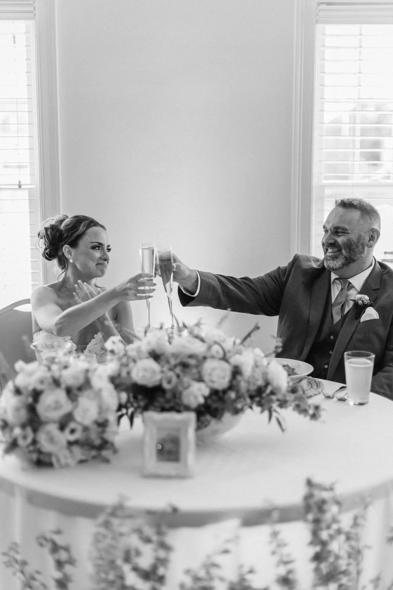 Kelly Dillon Wedding Photographer KellyDillonPhotographyTheSeaViewDennisMAWeddingPhotographyCapeCodWeddingPhotographerCapeCodWeddingPhotography54 scaled