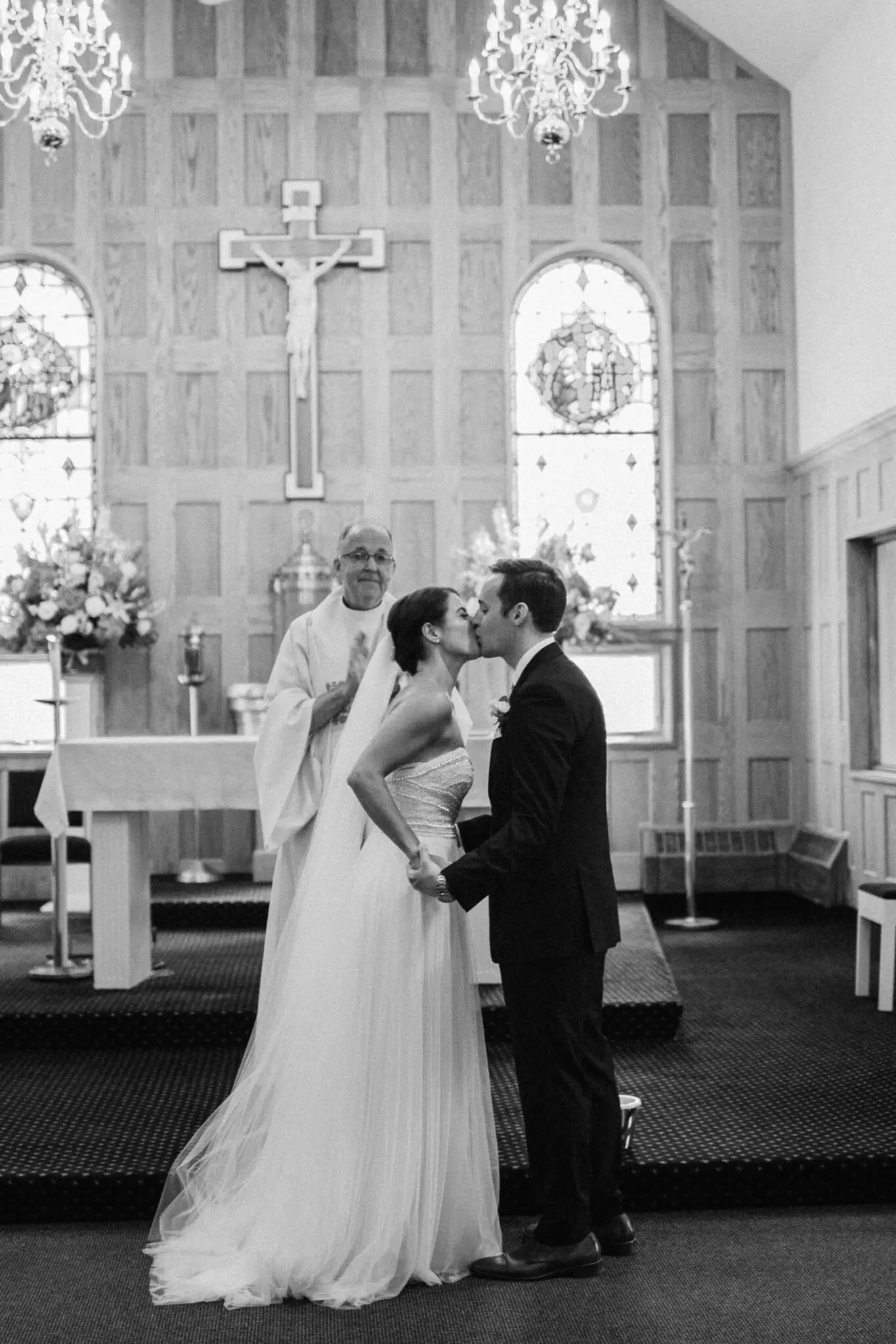 Kelly Dillon Wedding Photographer KellyDillonPhotographyWychmereWeddingPhotographyCapeCodWeddingPhotographerCapeCodWeddingPhotography38 scaled