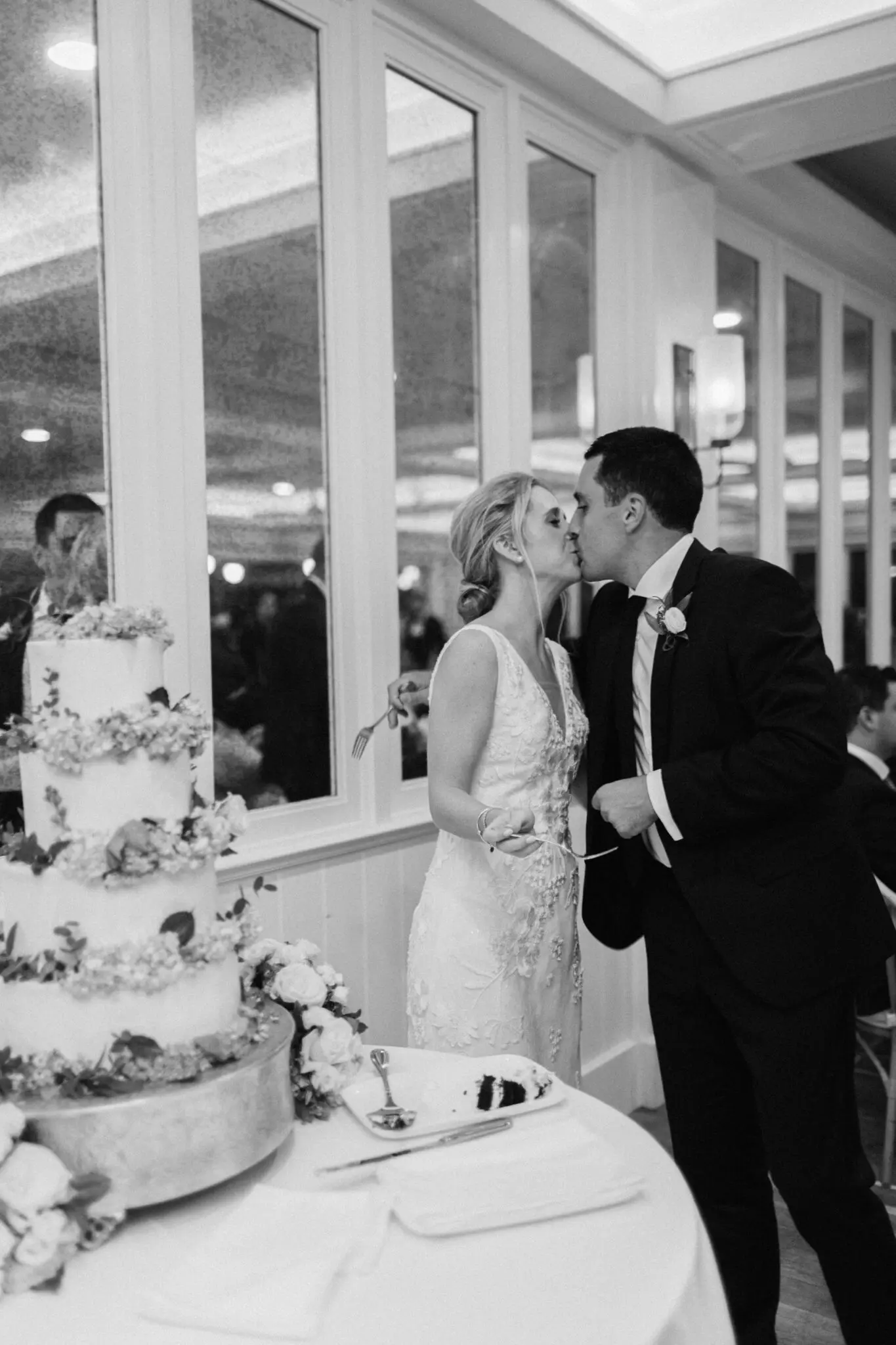 Kelly & Timothy Chatham Bars Inn Cape Cod Wedding 112 Kelly Dillon Wedding Photographer KellyDillonPhotographyChathamBarsInnWeddingPhotographyCapeCodWeddingPhotographerCapeCodWeddingPhotography117 scaled