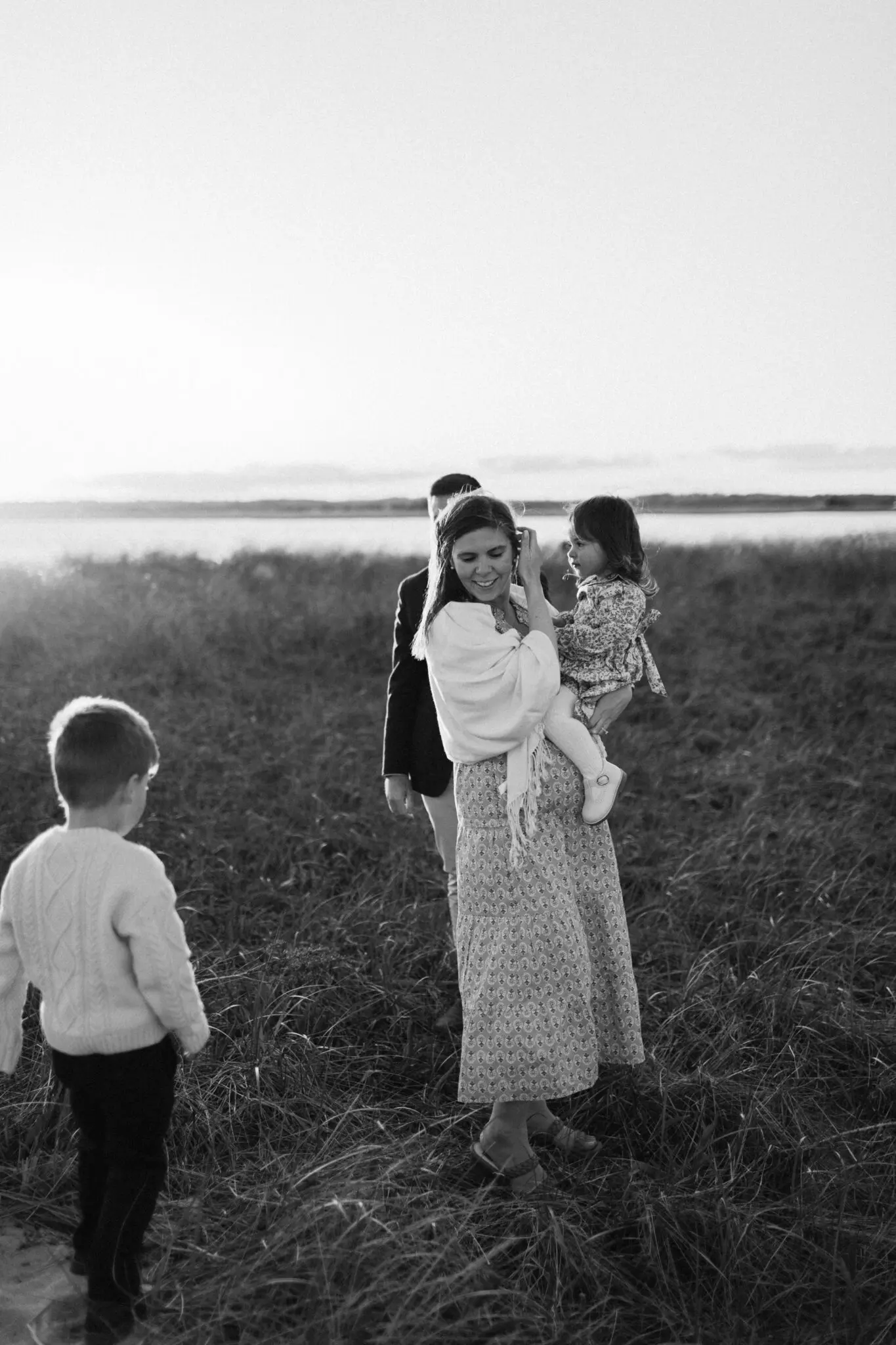 The Hacker Family Cape Cod Family Session 12 Kelly Dillon Wedding Photographer KellyDillonPhotographyDuxburyBeachFamilyPhotographyCapeCodWeddingPhotographerCapeCodWeddingPhotography12 1 scaled