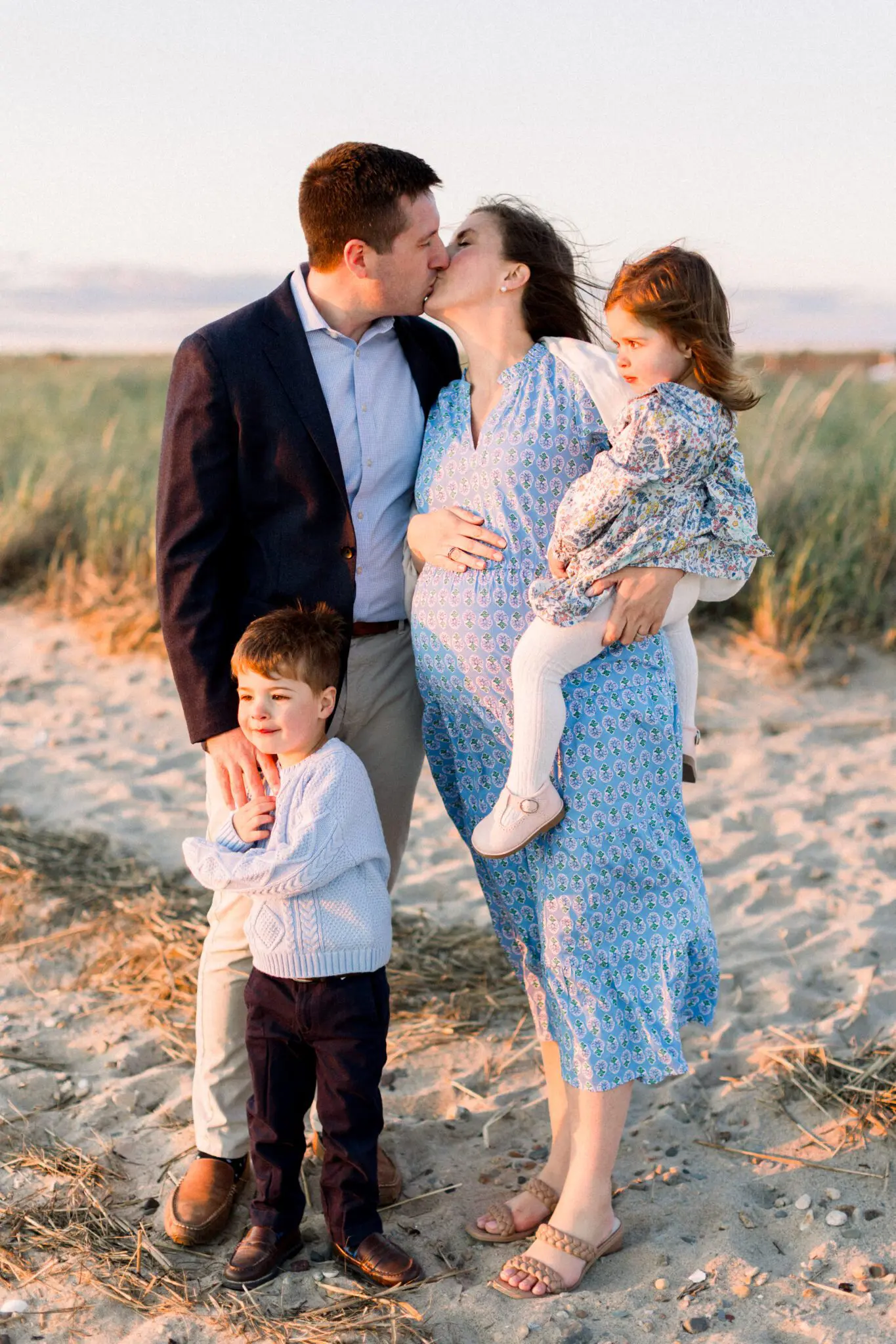 The Hacker Family Cape Cod Family Session 13 Kelly Dillon Wedding Photographer KellyDillonPhotographyDuxburyBeachFamilyPhotographyCapeCodWeddingPhotographerCapeCodWeddingPhotography13 1 scaled