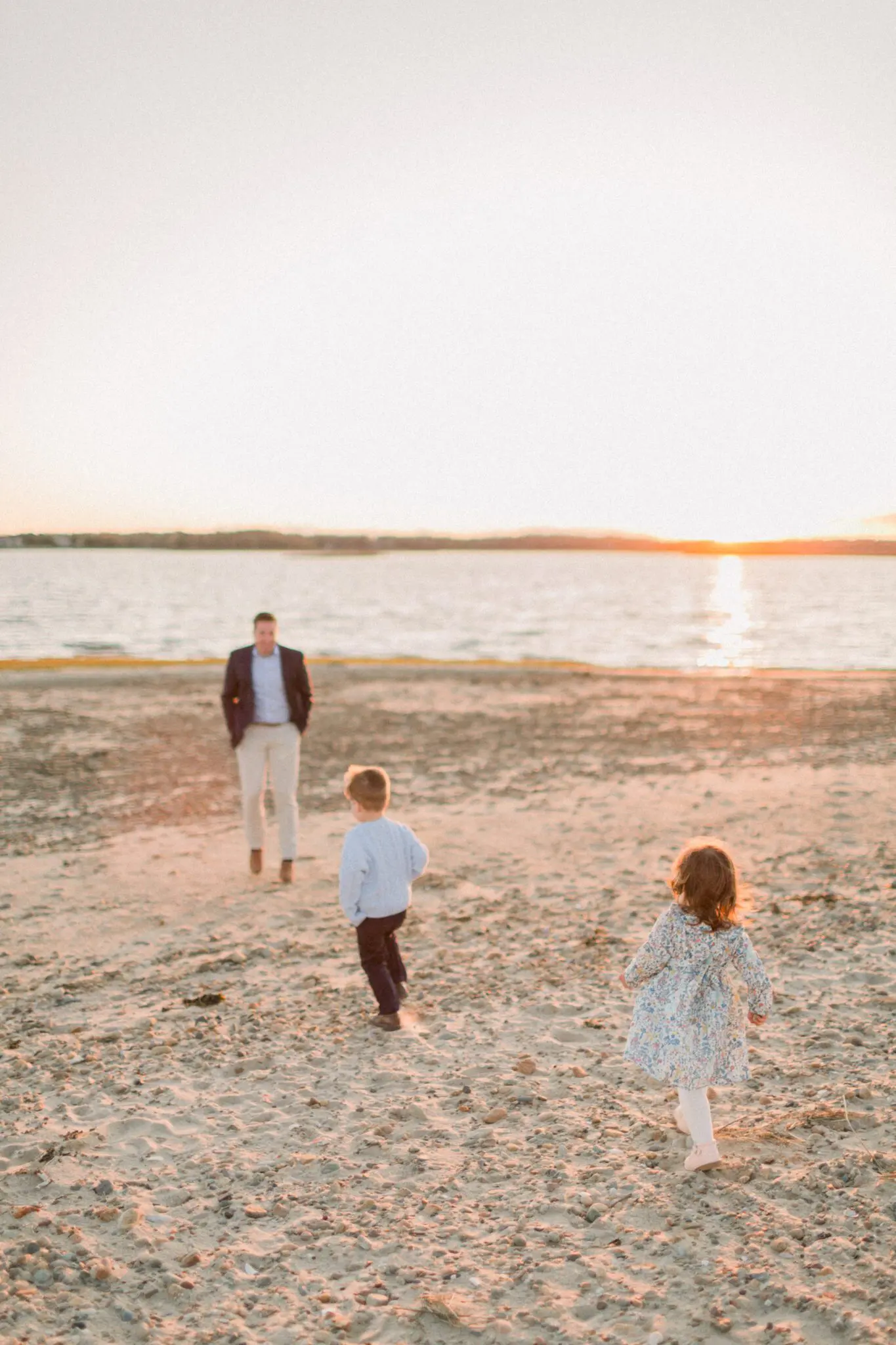 The Hacker Family Cape Cod Family Session 21 Kelly Dillon Wedding Photographer KellyDillonPhotographyDuxburyBeachFamilyPhotographyCapeCodWeddingPhotographerCapeCodWeddingPhotography22 1 scaled
