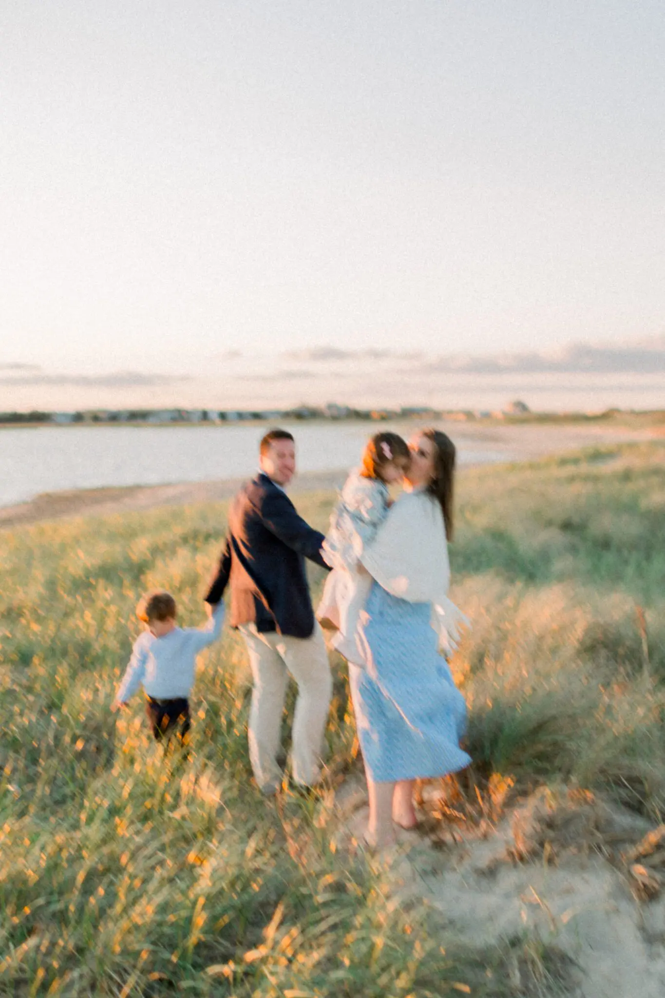 The Hacker Family Cape Cod Family Session 8 Kelly Dillon Wedding Photographer KellyDillonPhotographyDuxburyBeachFamilyPhotographyCapeCodWeddingPhotographerCapeCodWeddingPhotography8 1 scaled