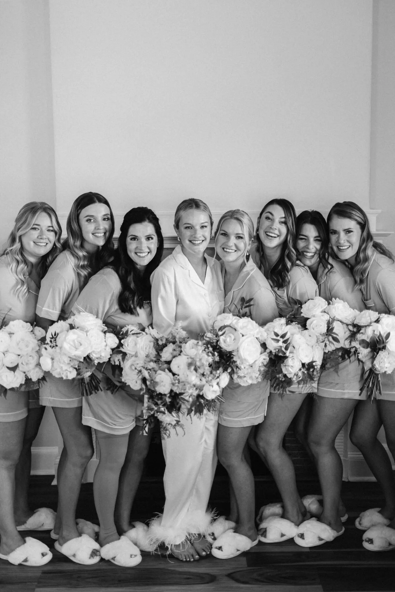 Kelly Dillon Wedding Photographer KellyDillonPhotographyOceanCliffNewportRIWeddingPhotographyNewportRIWeddingPhotographerNewportRIWeddingPhotography13 scaled