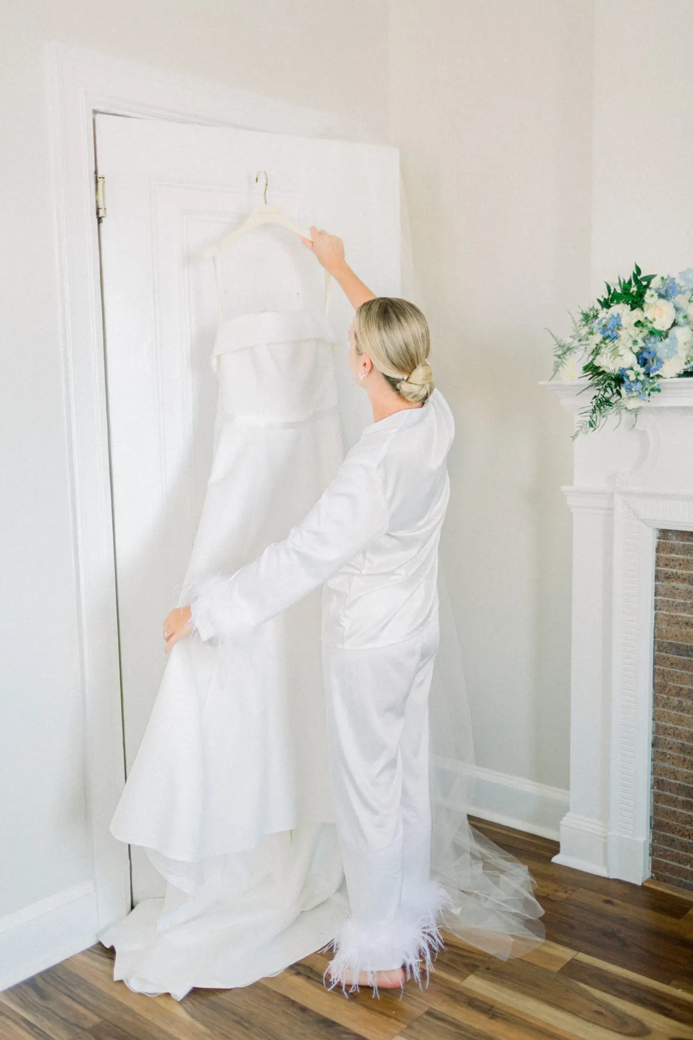 Kelly Dillon Wedding Photographer KellyDillonPhotographyOceanCliffNewportRIWeddingPhotographyNewportRIWeddingPhotographerNewportRIWeddingPhotography14 scaled
