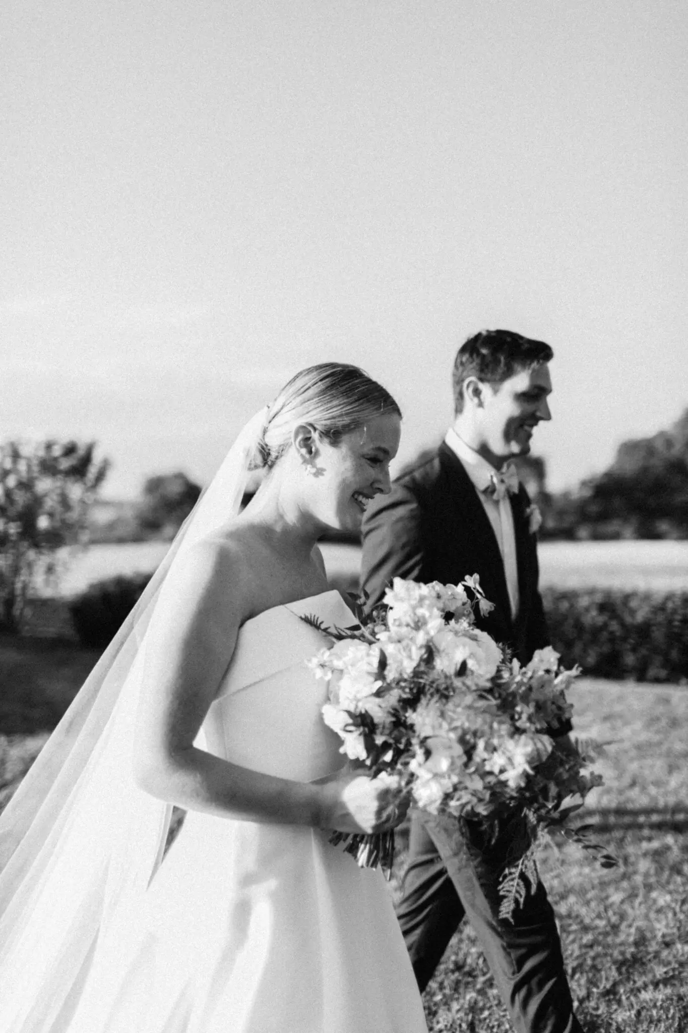 Kelly Dillon Wedding Photographer KellyDillonPhotographyOceanCliffNewportRIWeddingPhotographyNewportRIWeddingPhotographerNewportRIWeddingPhotography81 scaled