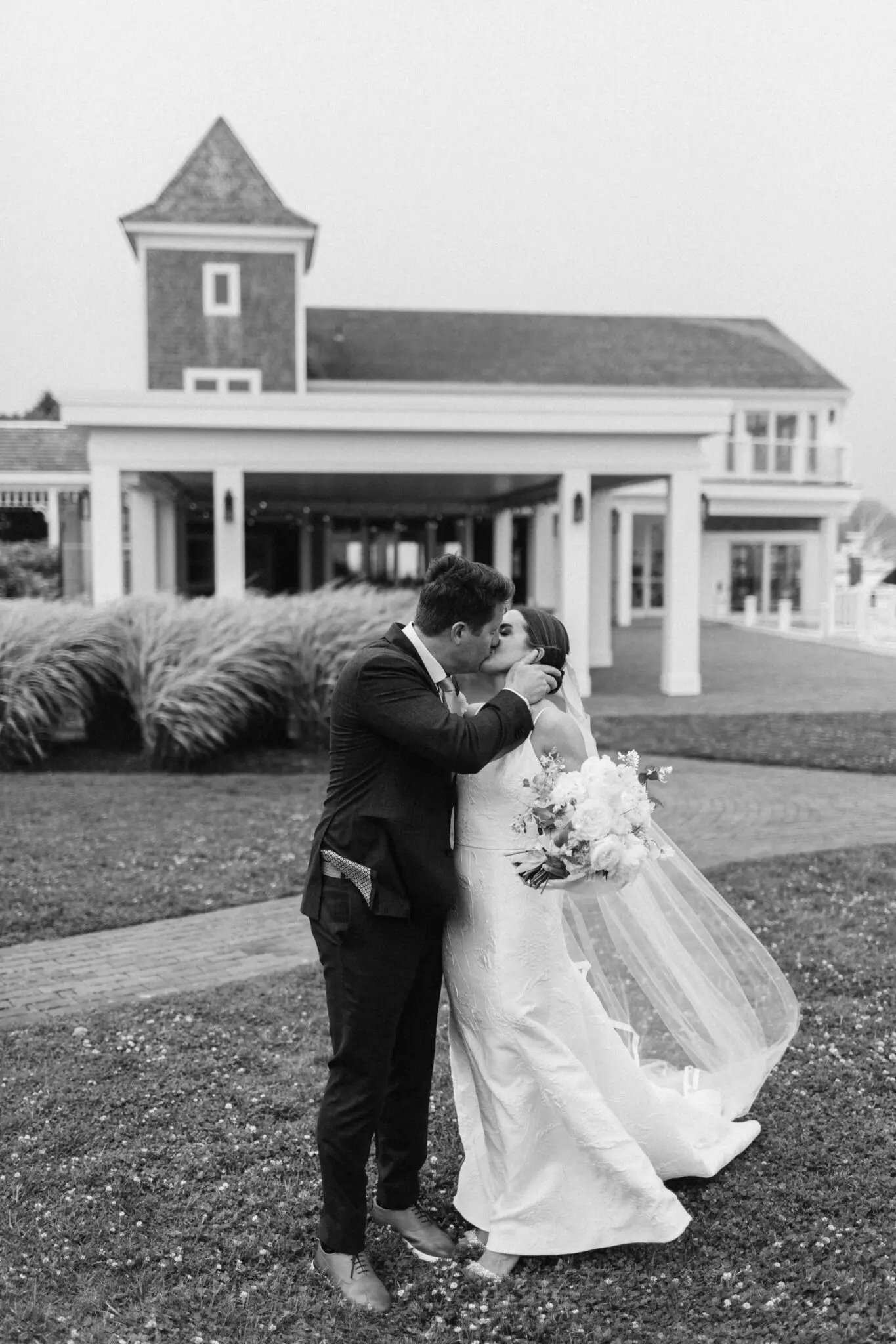 Kelly Dillon Wedding Photographer KellyDillonPhotographyWychmereWeddingPhotographyCapeCodWeddingPhotographerCapeCodWeddingPhotography43 scaled