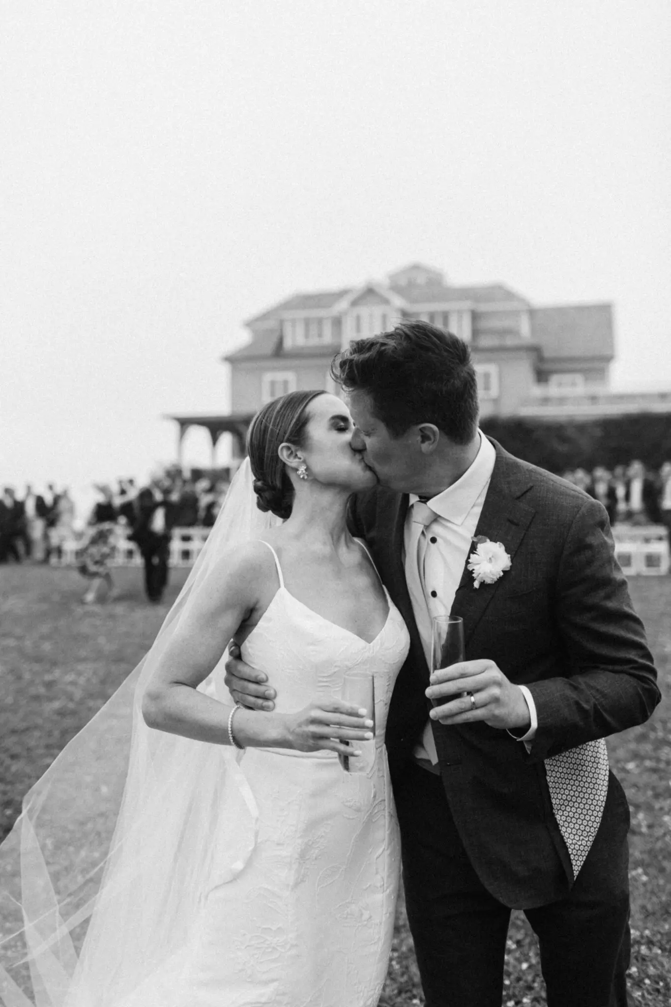 Kelly Dillon Wedding Photographer KellyDillonPhotographyWychmereWeddingPhotographyCapeCodWeddingPhotographerCapeCodWeddingPhotography68 scaled