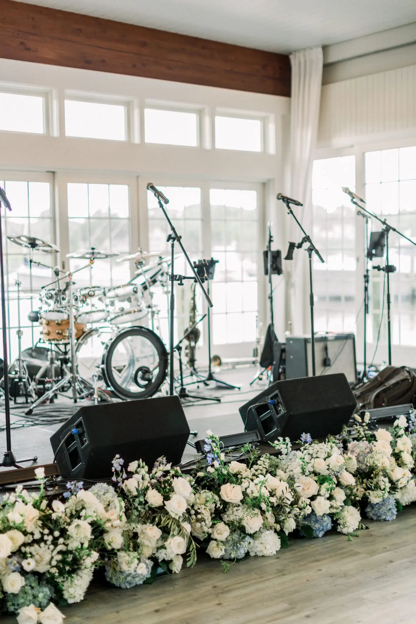 Kelly Dillon Wedding Photographer KellyDillonPhotographyWychmereWeddingPhotographyCapeCodWeddingPhotographerCapeCodWeddingPhotography75 scaled