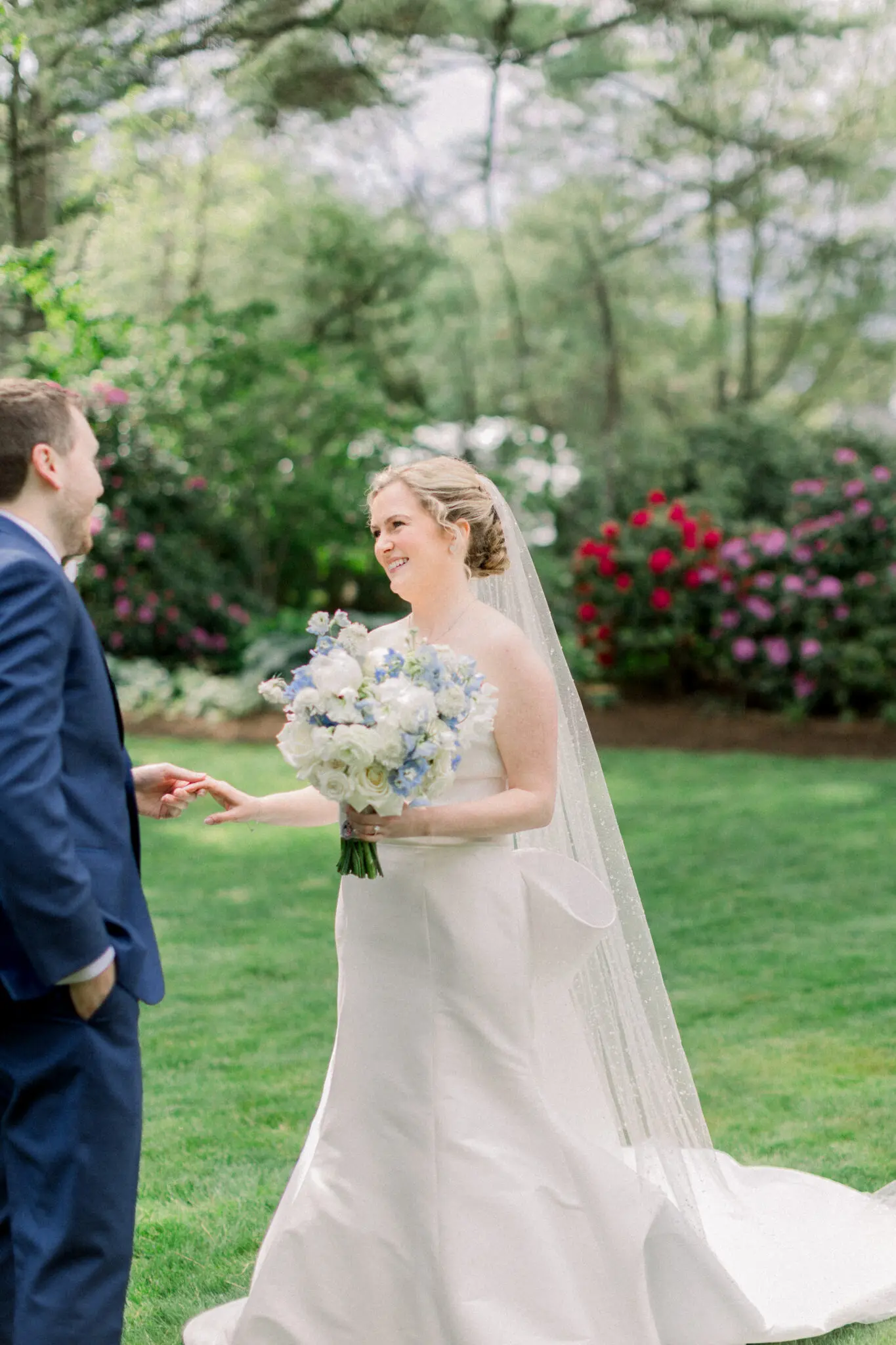 Kelly Dillon Wedding Photographer KellyDillonPhotographyPavilionatThePinehillsWeddingPhotographyCapeCodWeddingPhotographerCapeCodWeddingPhotography21 scaled