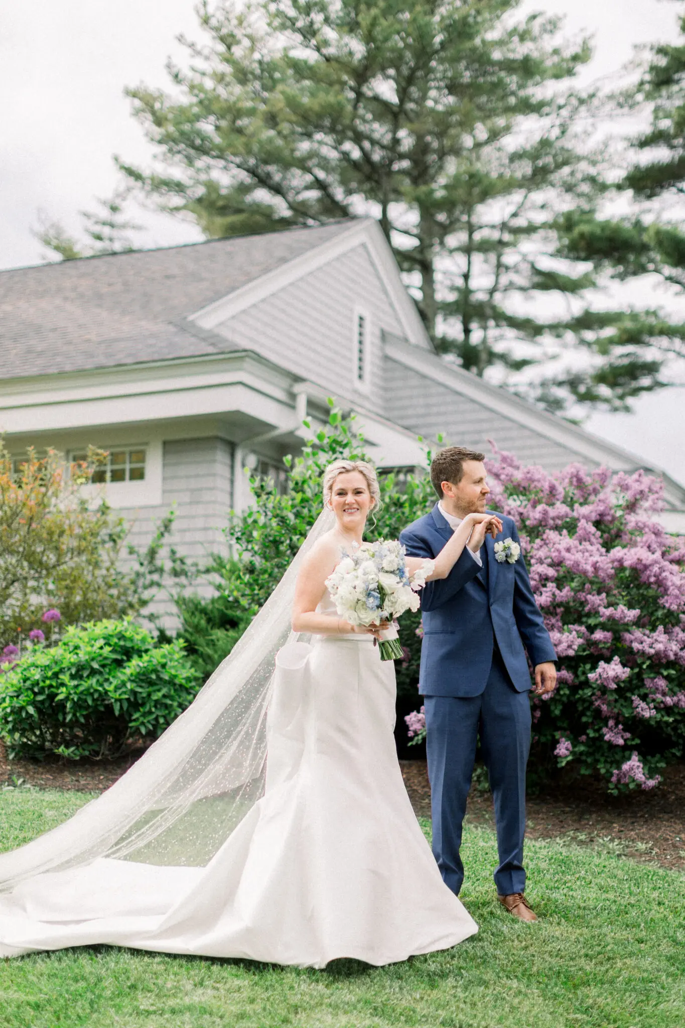 Kelly Dillon Wedding Photographer KellyDillonPhotographyPavilionatThePinehillsWeddingPhotographyCapeCodWeddingPhotographerCapeCodWeddingPhotography33 scaled