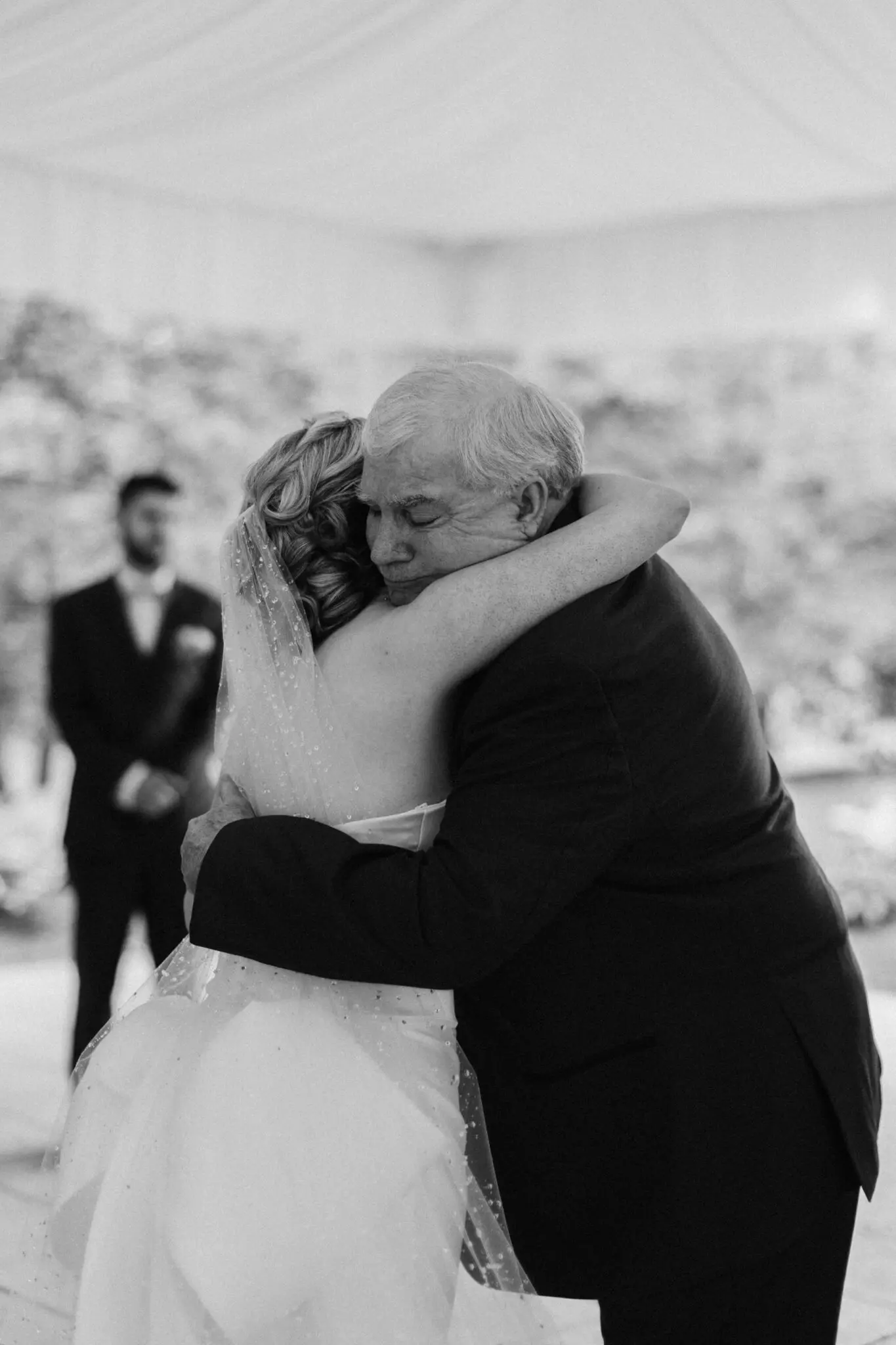 Kelly Dillon Wedding Photographer KellyDillonPhotographyPavilionatThePinehillsWeddingPhotographyCapeCodWeddingPhotographerCapeCodWeddingPhotography46 scaled