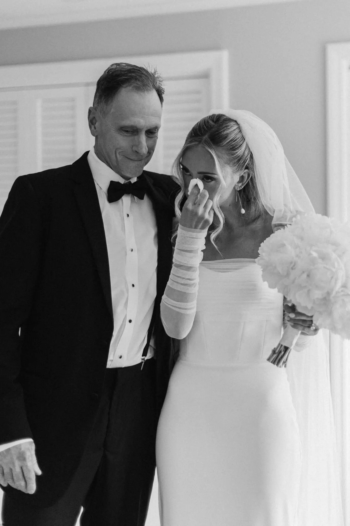 Kelly Dillon Wedding Photographer KellyDillonPhotographyWychmereWeddingPhotographyCapeCodWeddingPhotographerCapeCodWeddingPhotography30 scaled
