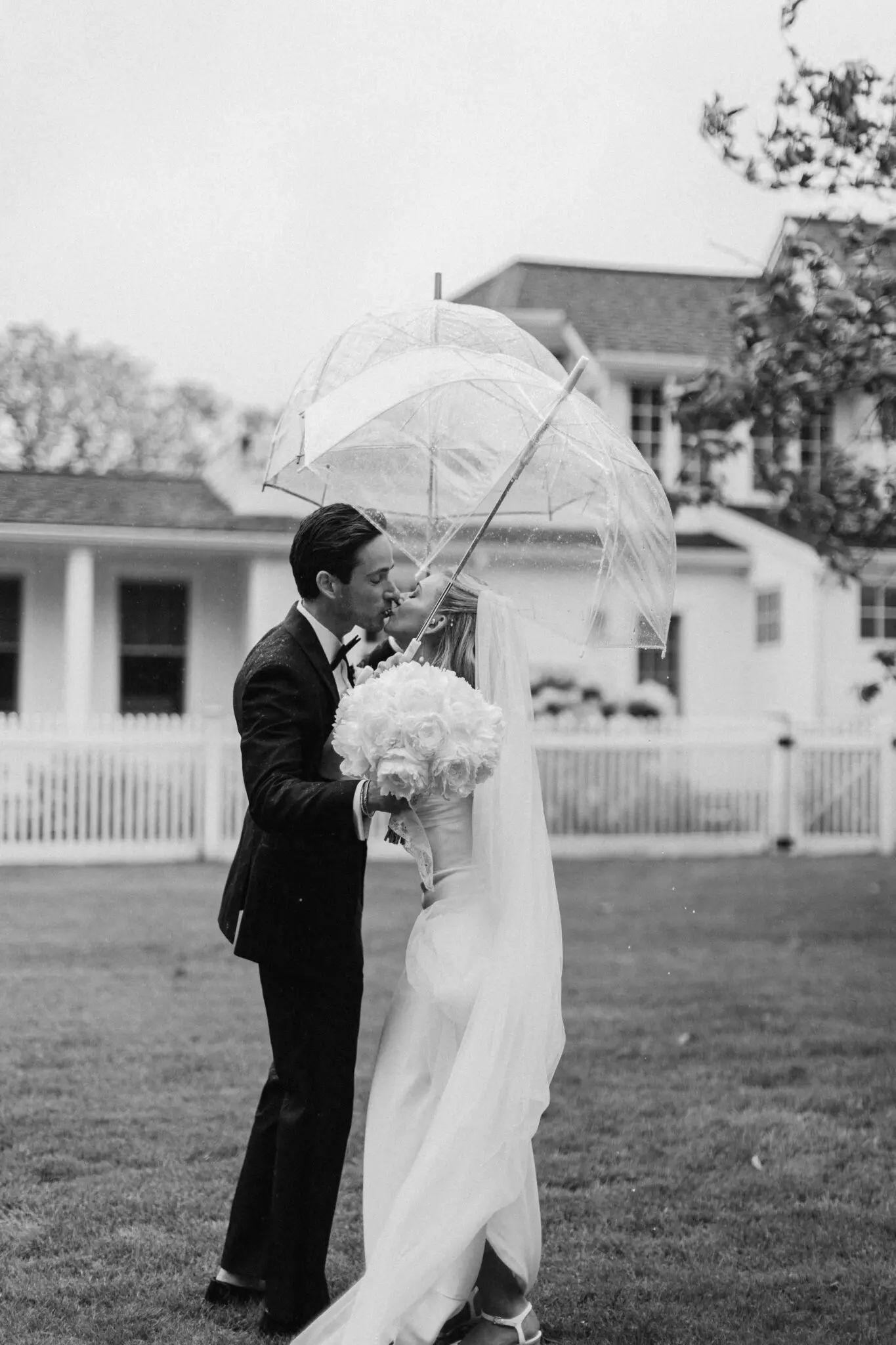 Kelly Dillon Wedding Photographer KellyDillonPhotographyWychmereWeddingPhotographyCapeCodWeddingPhotographerCapeCodWeddingPhotography39 scaled