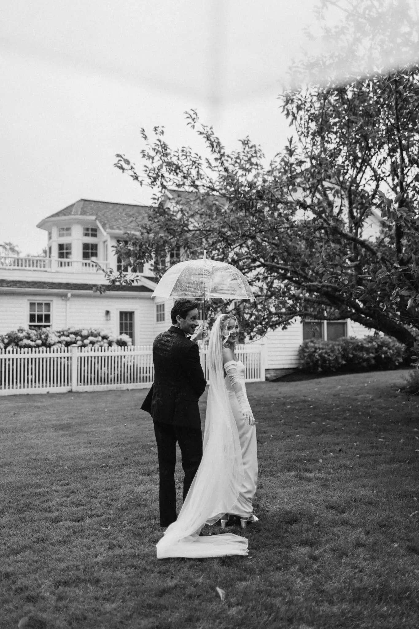 Kelly Dillon Wedding Photographer KellyDillonPhotographyWychmereWeddingPhotographyCapeCodWeddingPhotographerCapeCodWeddingPhotography49 scaled