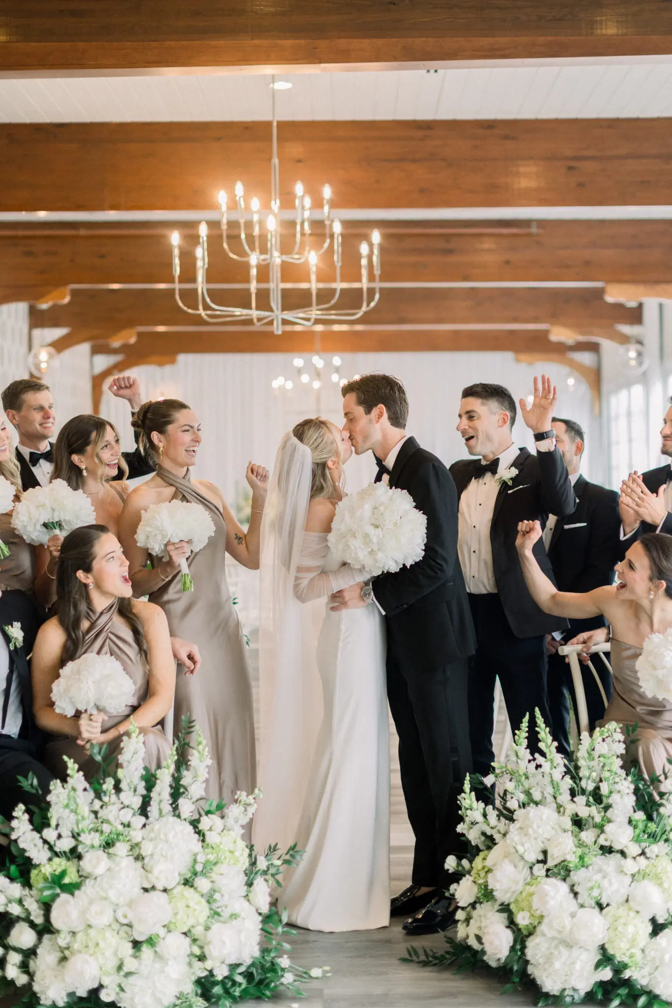 Kelly Dillon Wedding Photographer KellyDillonPhotographyWychmereWeddingPhotographyCapeCodWeddingPhotographerCapeCodWeddingPhotography66 scaled