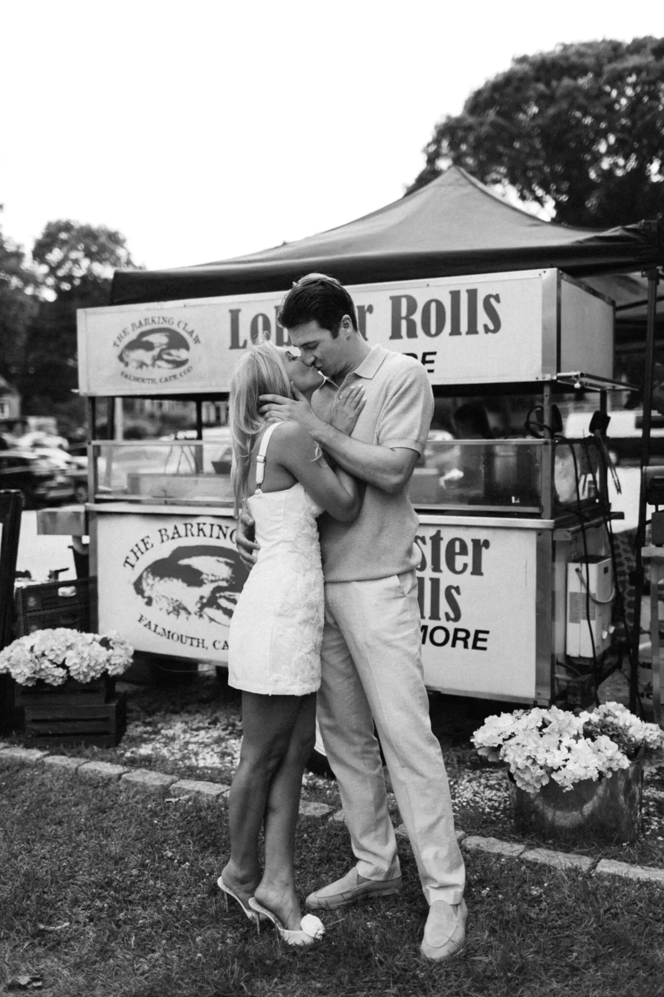 Kelly Dillon Wedding Photographer KellyDillonPhotographyWaquoitBayYachtClubPhotographyCapeCodWeddingPhotographerCapeCodWeddingPhotography20 scaled