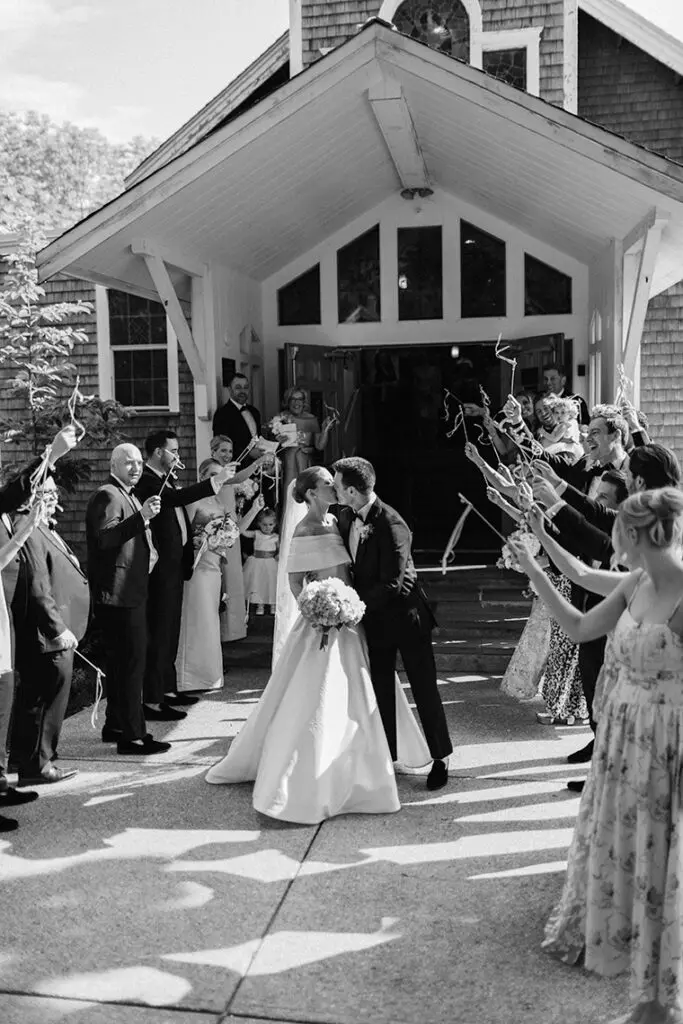 Kelly Dillon Wedding Photographer KellyDillonPhotographyBridgeStreetWeddingsMackHouseCapeCodWeddingCapeCodWeddingPhotographerCapeCodWedddingPhotography49