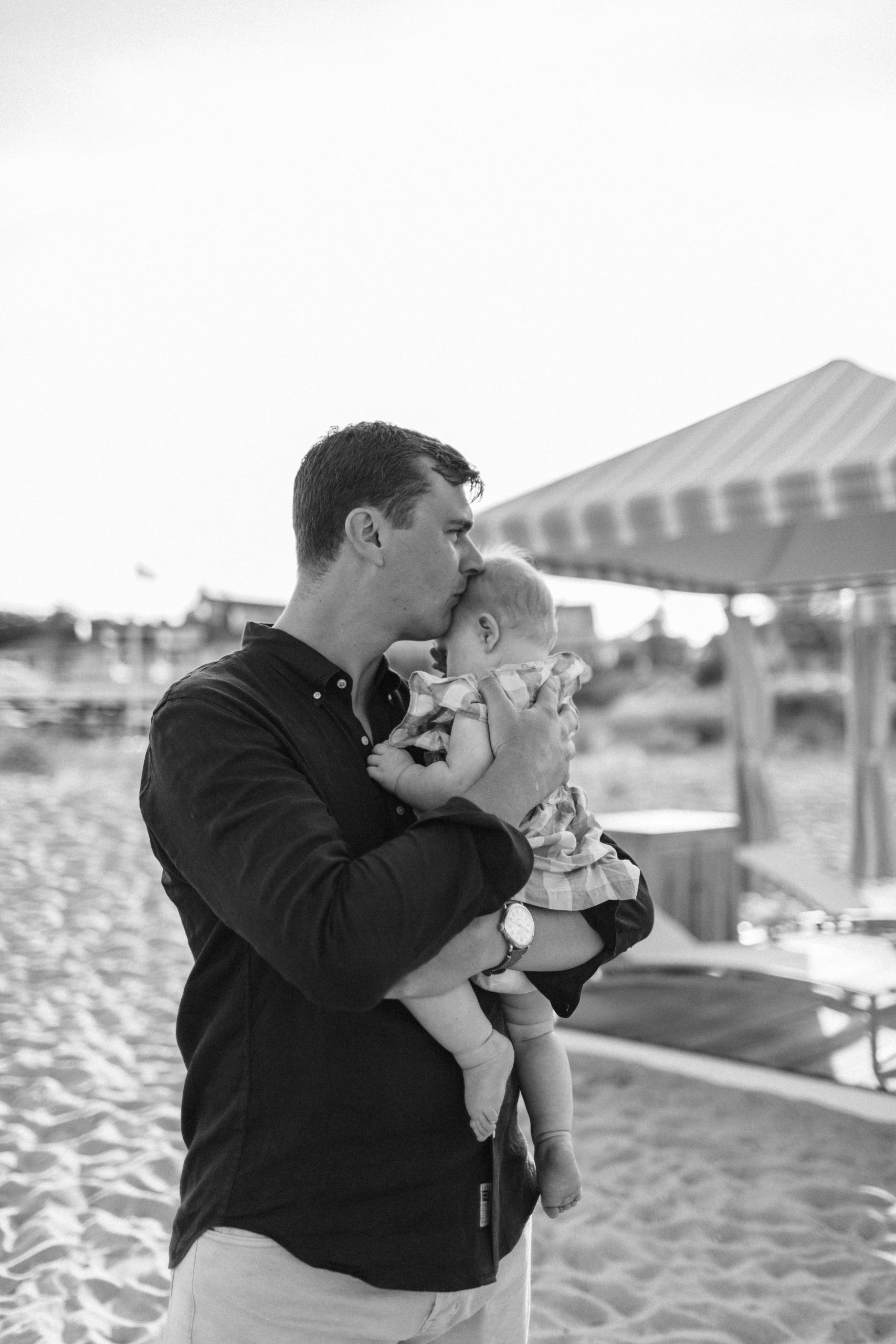 The Dates Chatham Bars Inn Cape Cod Family Photography 27 Kelly Dillon Wedding Photographer KellyDillonPhotographyChathamBarsInnFamilySessionCapeCodFamilyPhotogapherCapeCodWeddingPhotography28 scaled