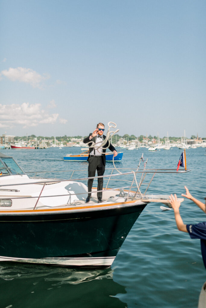 Hannah & Hunter Regatta Place Newport, RI Wedding 59 Kelly Dillon Wedding Photographer KellyDillonPhotographyRegattaPlaceWeddingPhotographyNewportRIWeddingPhotographyNewportRIWeddingPhotography1 1