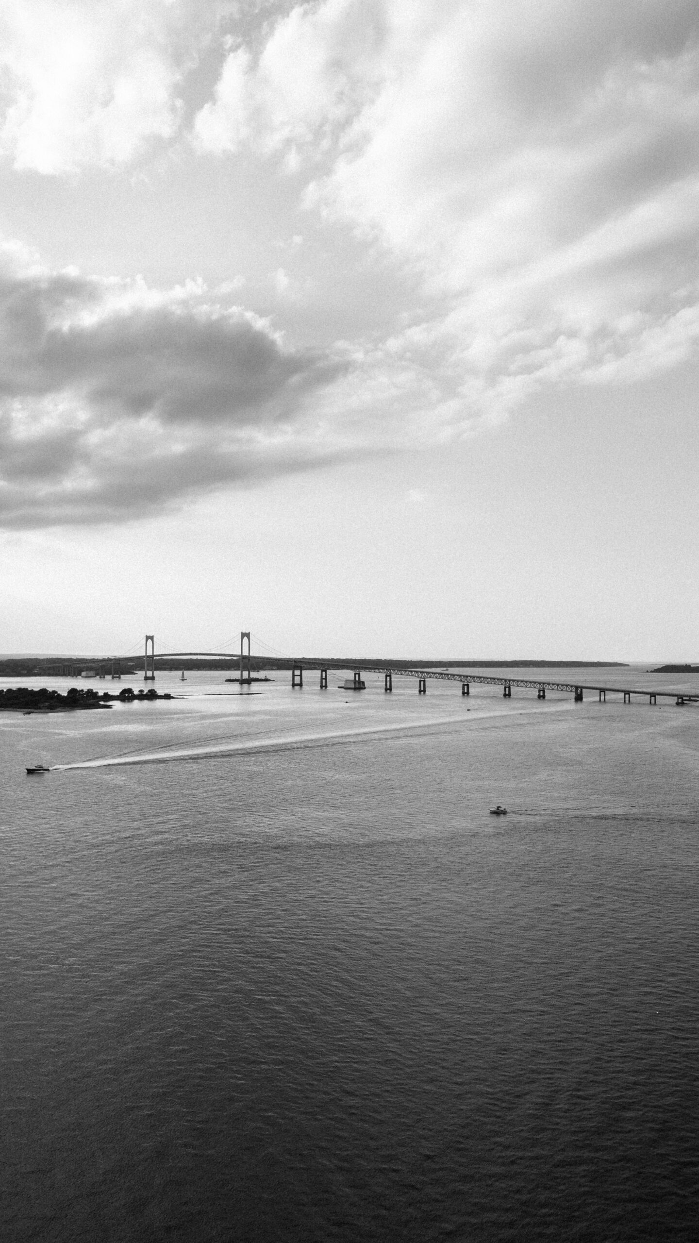 Hannah & Hunter Regatta Place Newport, RI Wedding 107 Kelly Dillon Wedding Photographer KellyDillonPhotographyRegattaPlaceWeddingPhotographyNewportRIWeddingPhotographyNewportRIWeddingPhotography106 scaled