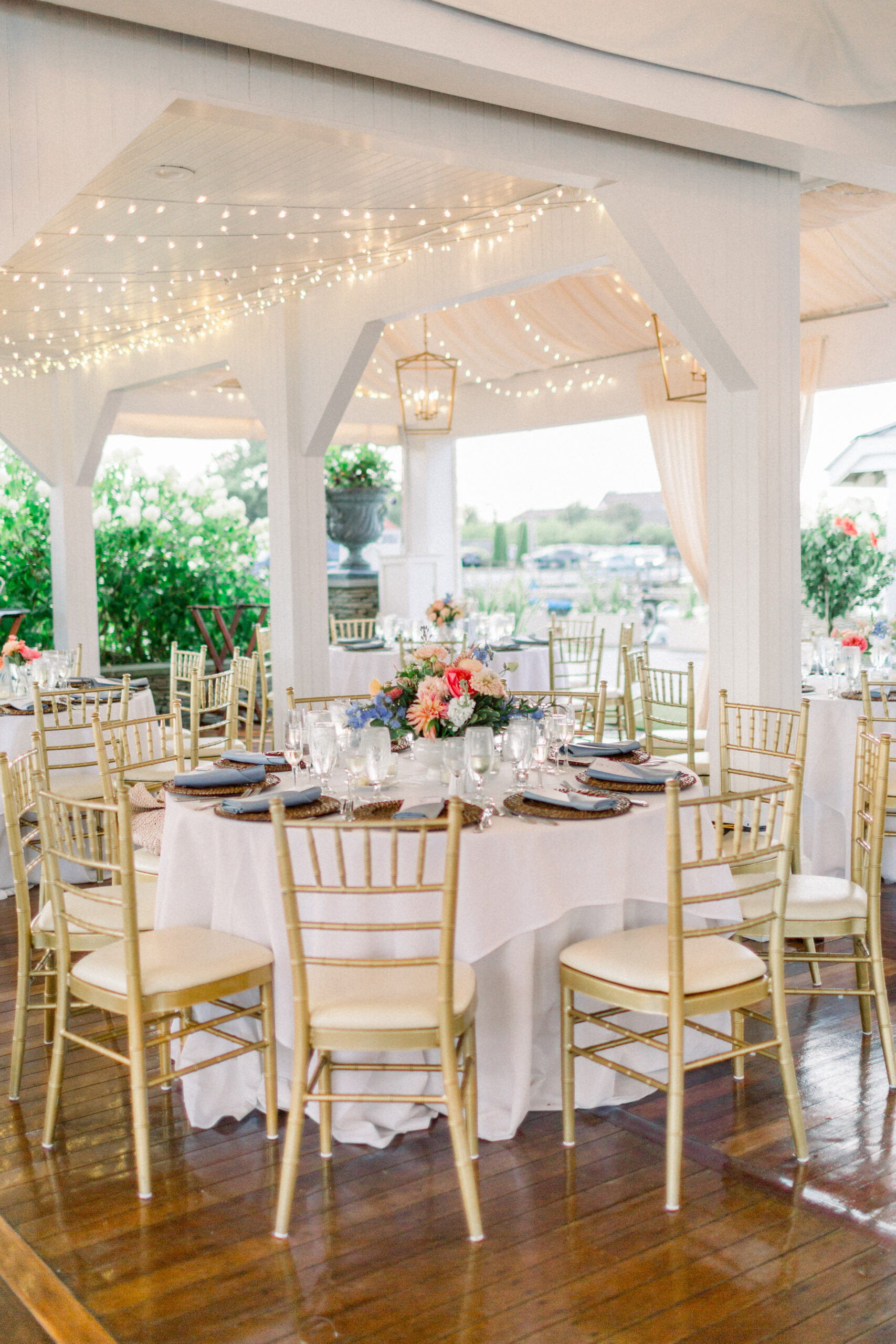 Hannah & Hunter Regatta Place Newport, RI Wedding 117 Kelly Dillon Wedding Photographer KellyDillonPhotographyRegattaPlaceWeddingPhotographyNewportRIWeddingPhotographyNewportRIWeddingPhotography117 scaled