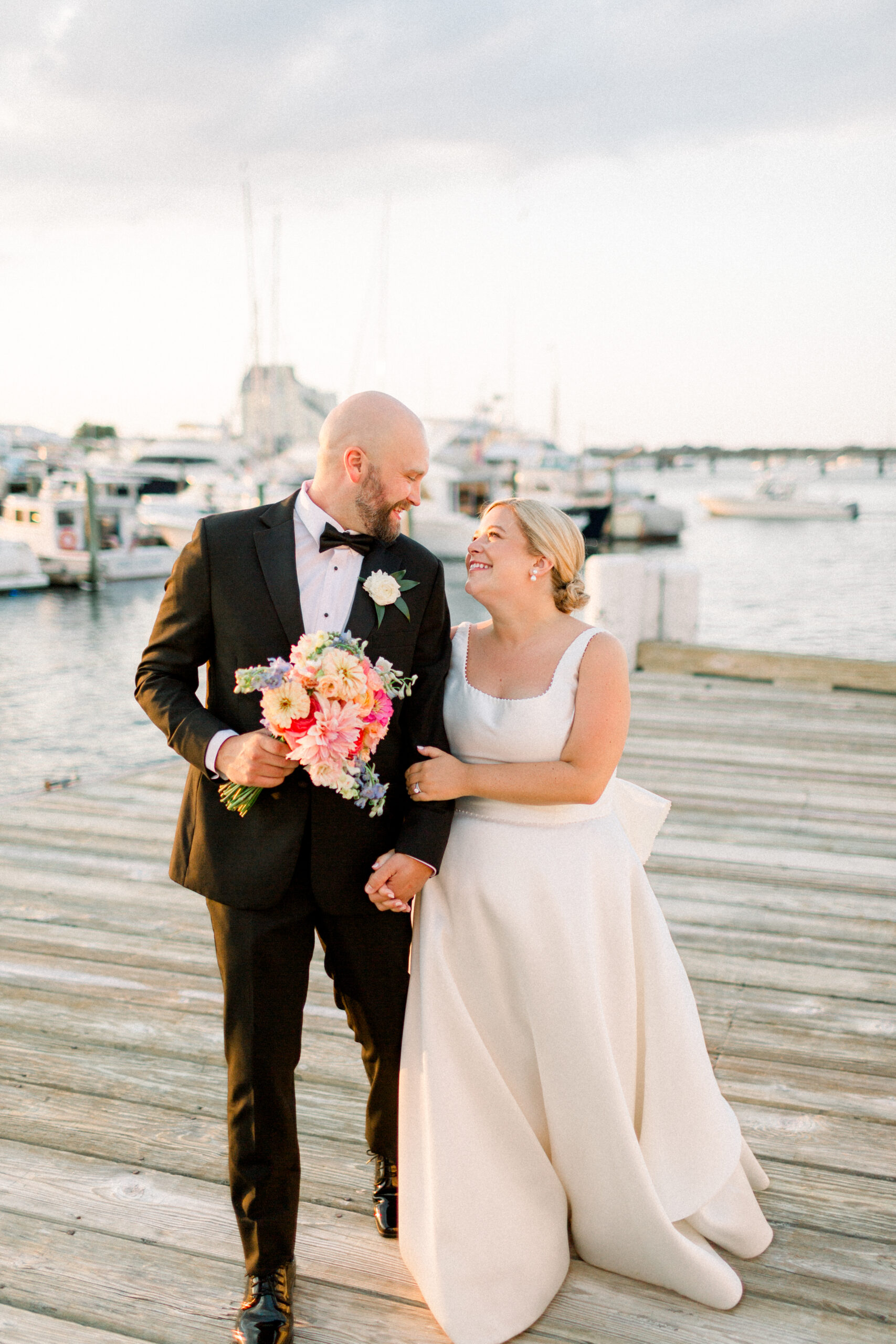 Hannah & Hunter Regatta Place Newport, RI Wedding 142 Kelly Dillon Wedding Photographer KellyDillonPhotographyRegattaPlaceWeddingPhotographyNewportRIWeddingPhotographyNewportRIWeddingPhotography142 scaled