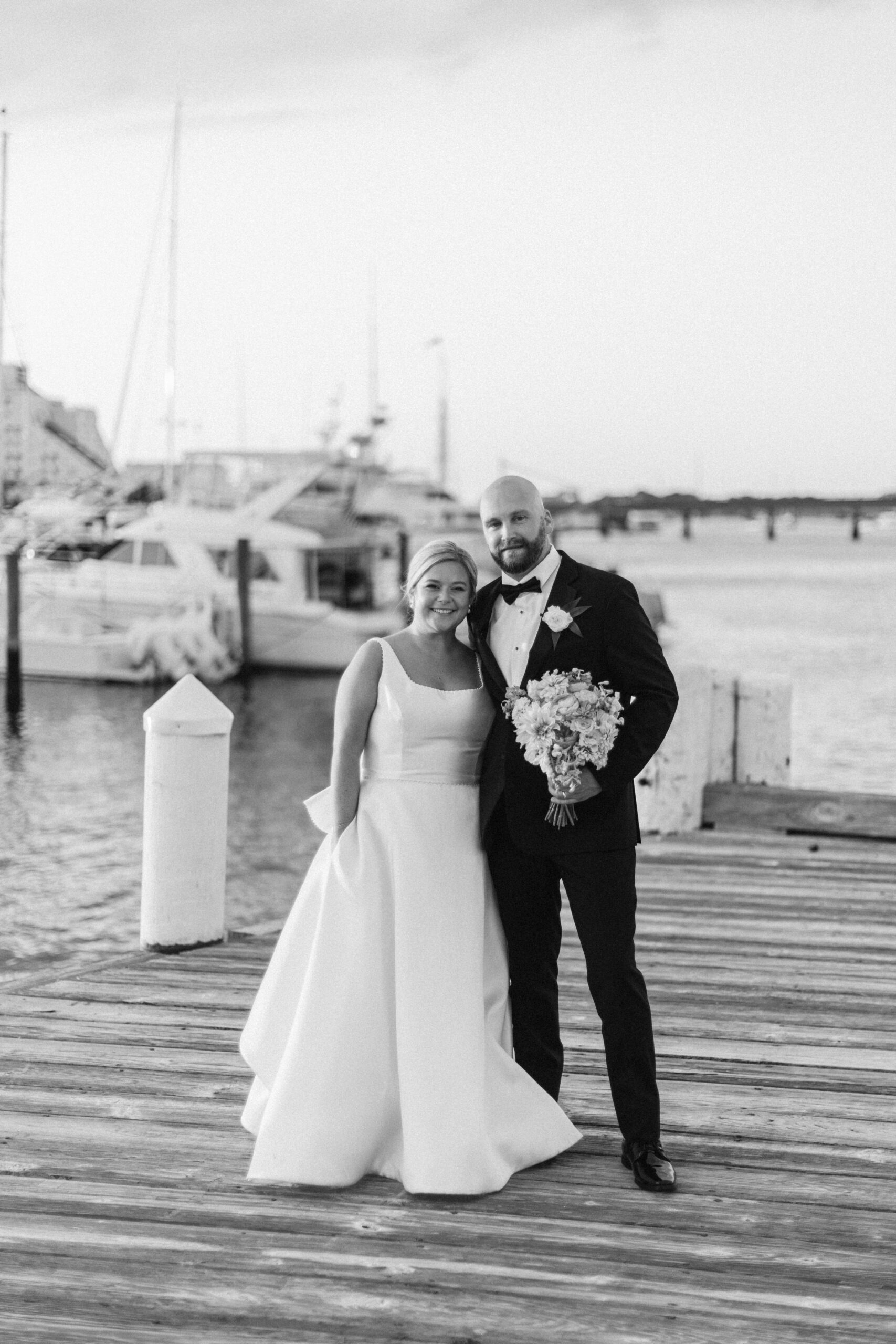 Hannah & Hunter Regatta Place Newport, RI Wedding 146 Kelly Dillon Wedding Photographer KellyDillonPhotographyRegattaPlaceWeddingPhotographyNewportRIWeddingPhotographyNewportRIWeddingPhotography147 scaled