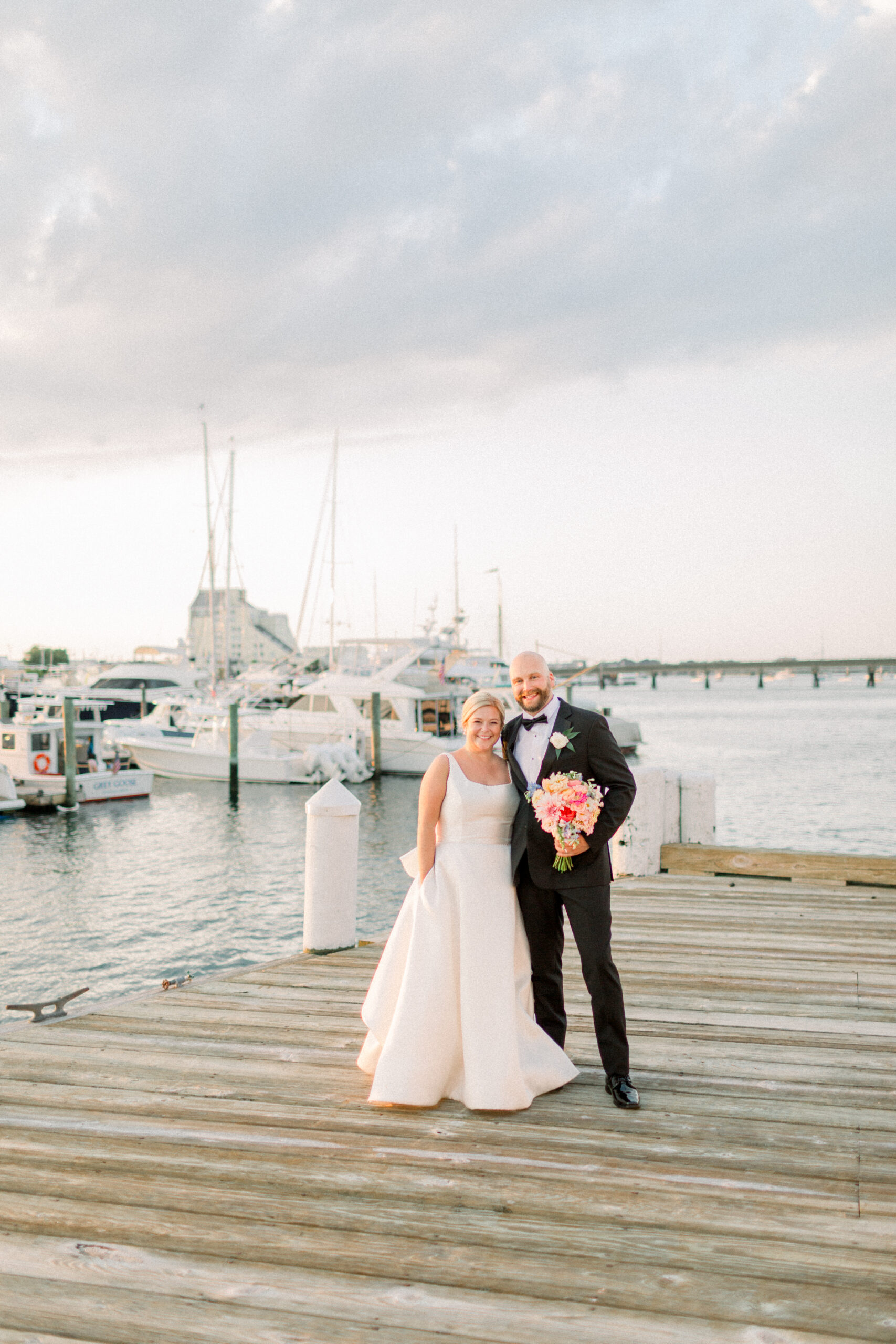 Hannah & Hunter Regatta Place Newport, RI Wedding 148 Kelly Dillon Wedding Photographer KellyDillonPhotographyRegattaPlaceWeddingPhotographyNewportRIWeddingPhotographyNewportRIWeddingPhotography149 scaled