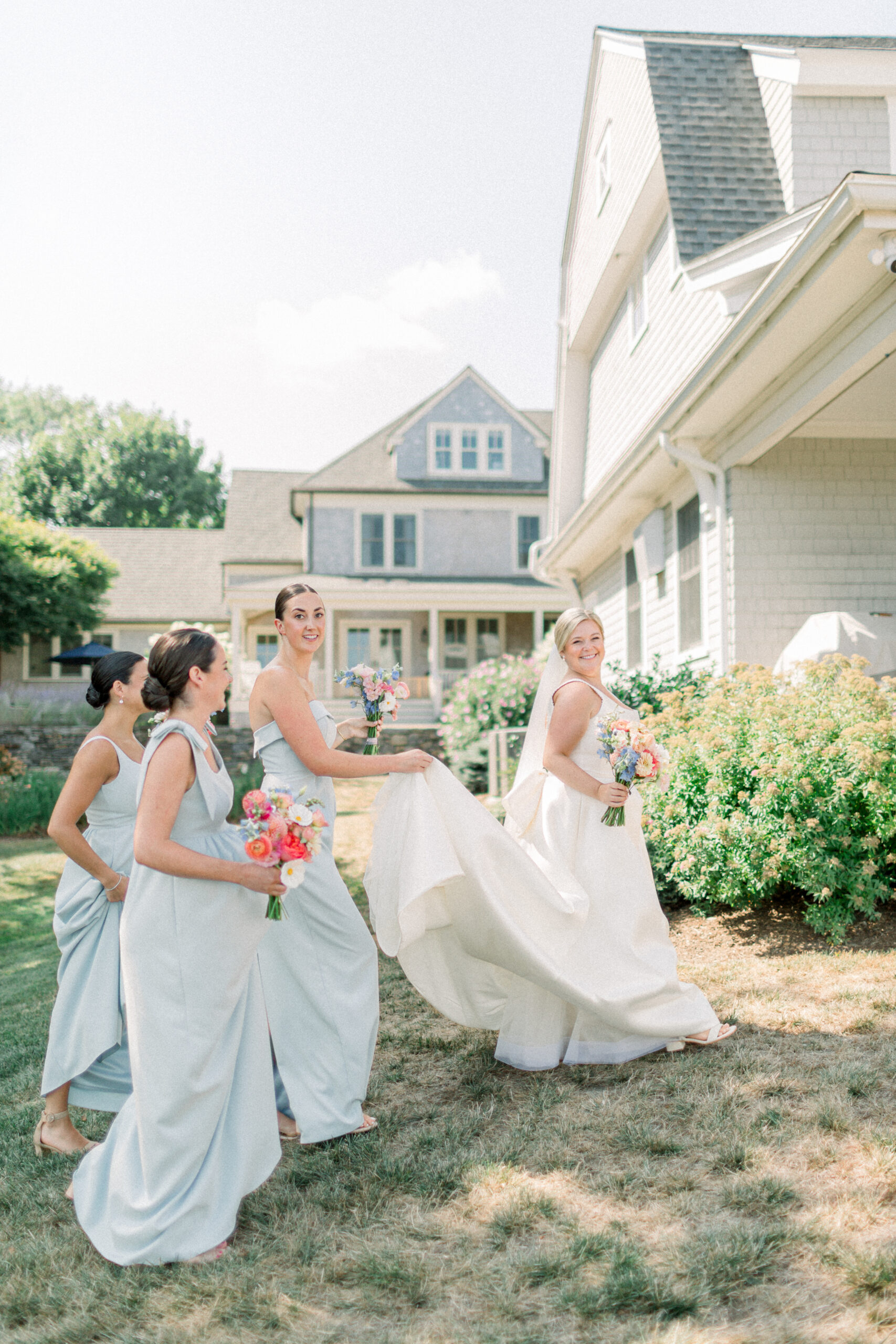 Hannah & Hunter Regatta Place Newport, RI Wedding 52 Kelly Dillon Wedding Photographer KellyDillonPhotographyRegattaPlaceWeddingPhotographyNewportRIWeddingPhotographyNewportRIWeddingPhotography53 scaled